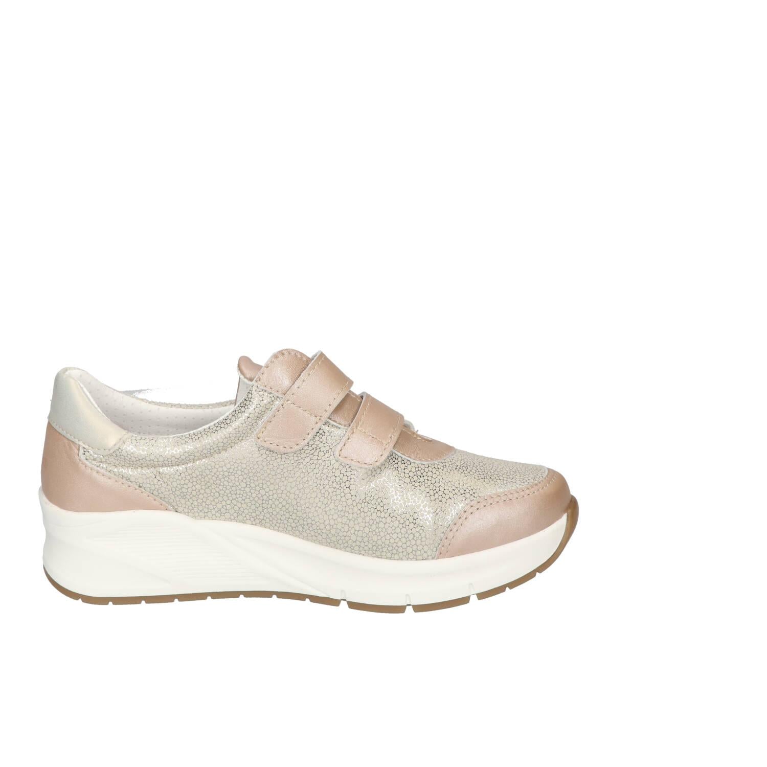 Instapschoenen, Goud