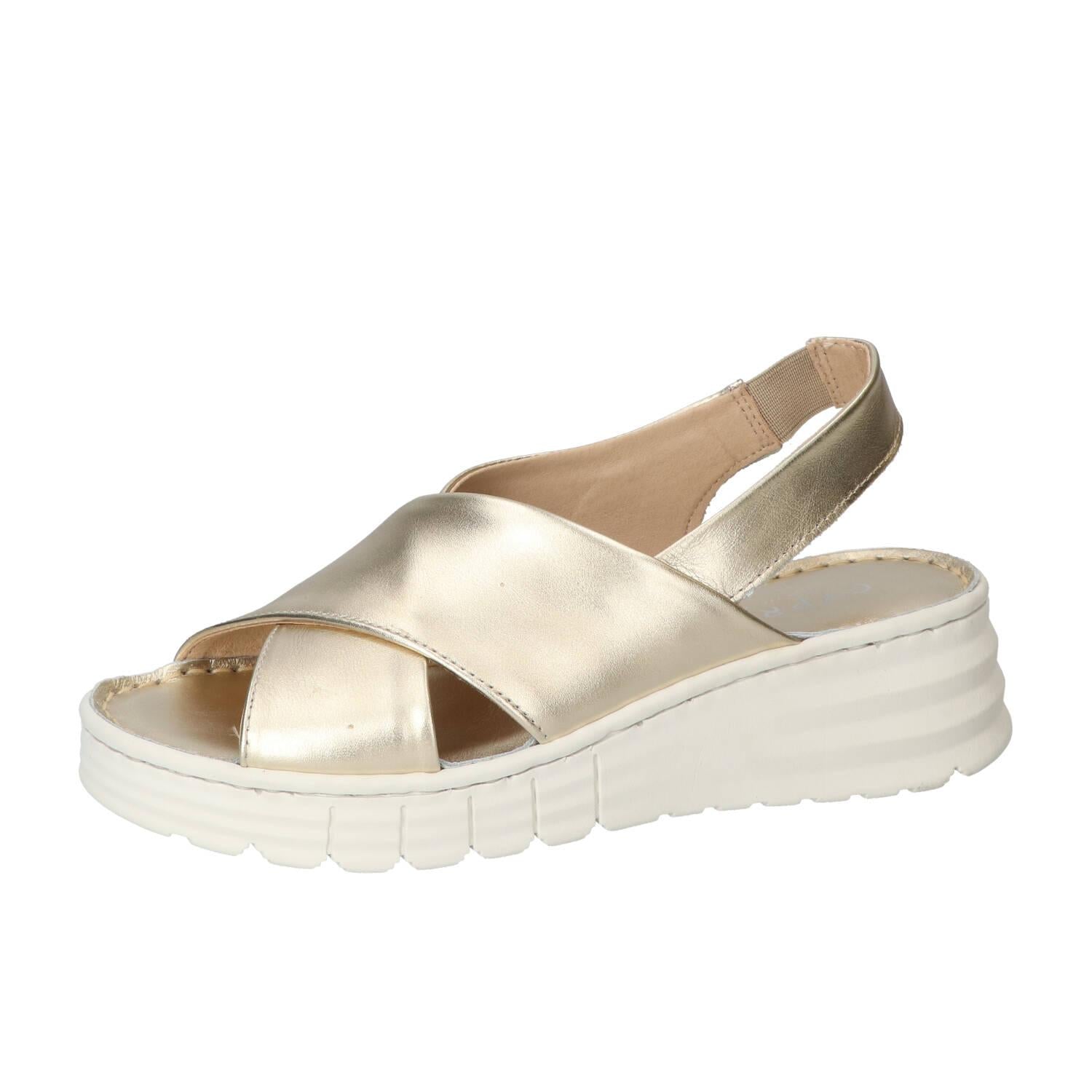 Sandalen, Goud