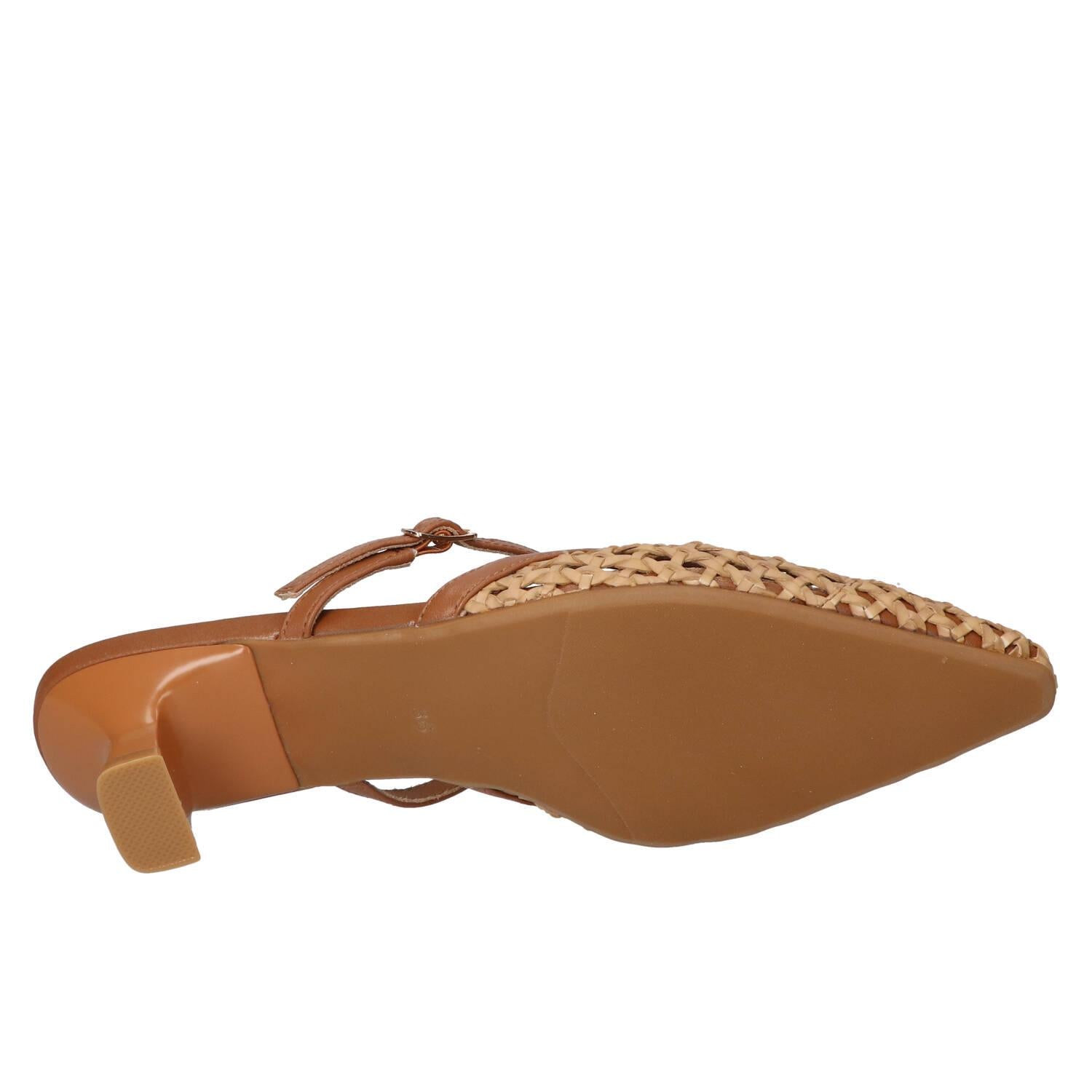 Slingback, Cognac