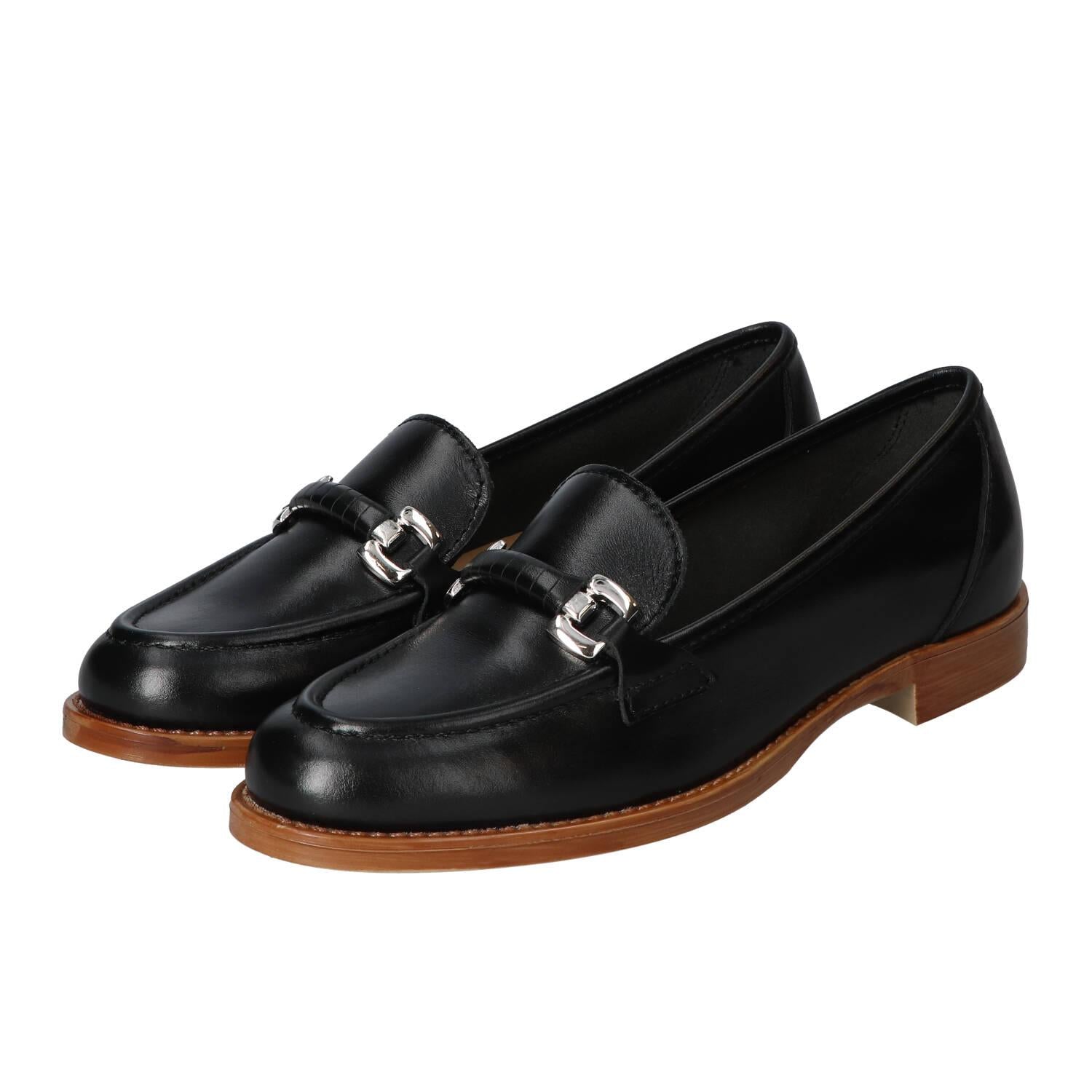 Instapschoenen, Zwart