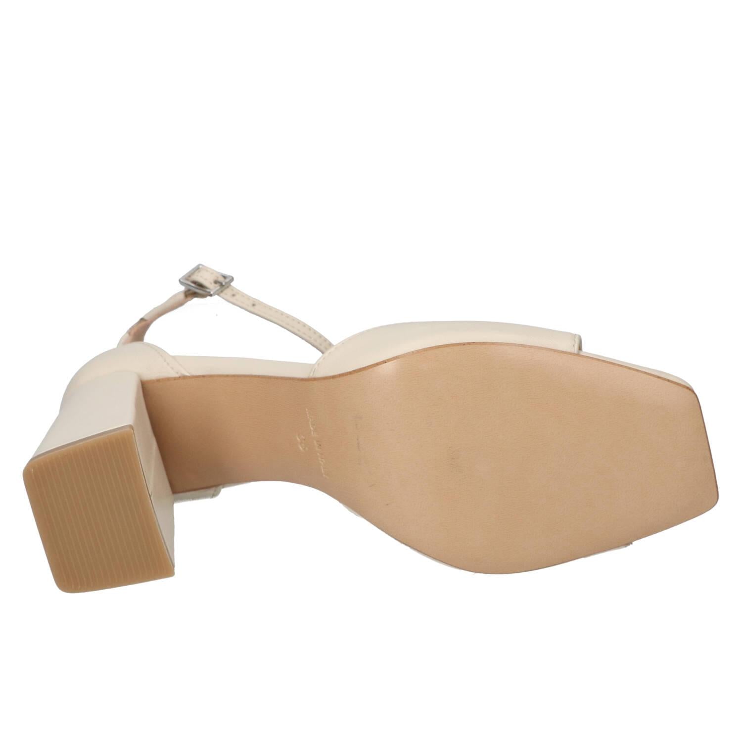 Sandalen, Off White