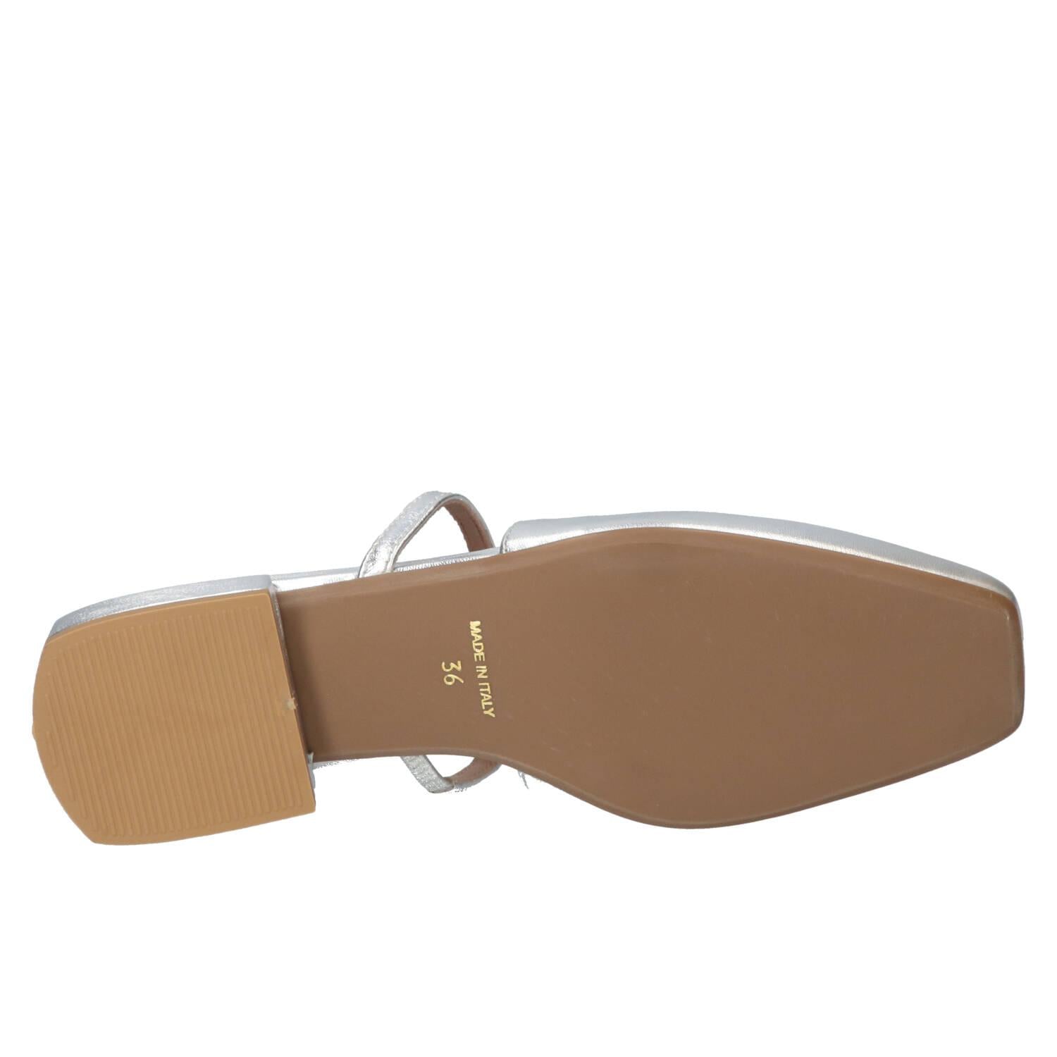 Slingback, Zilver