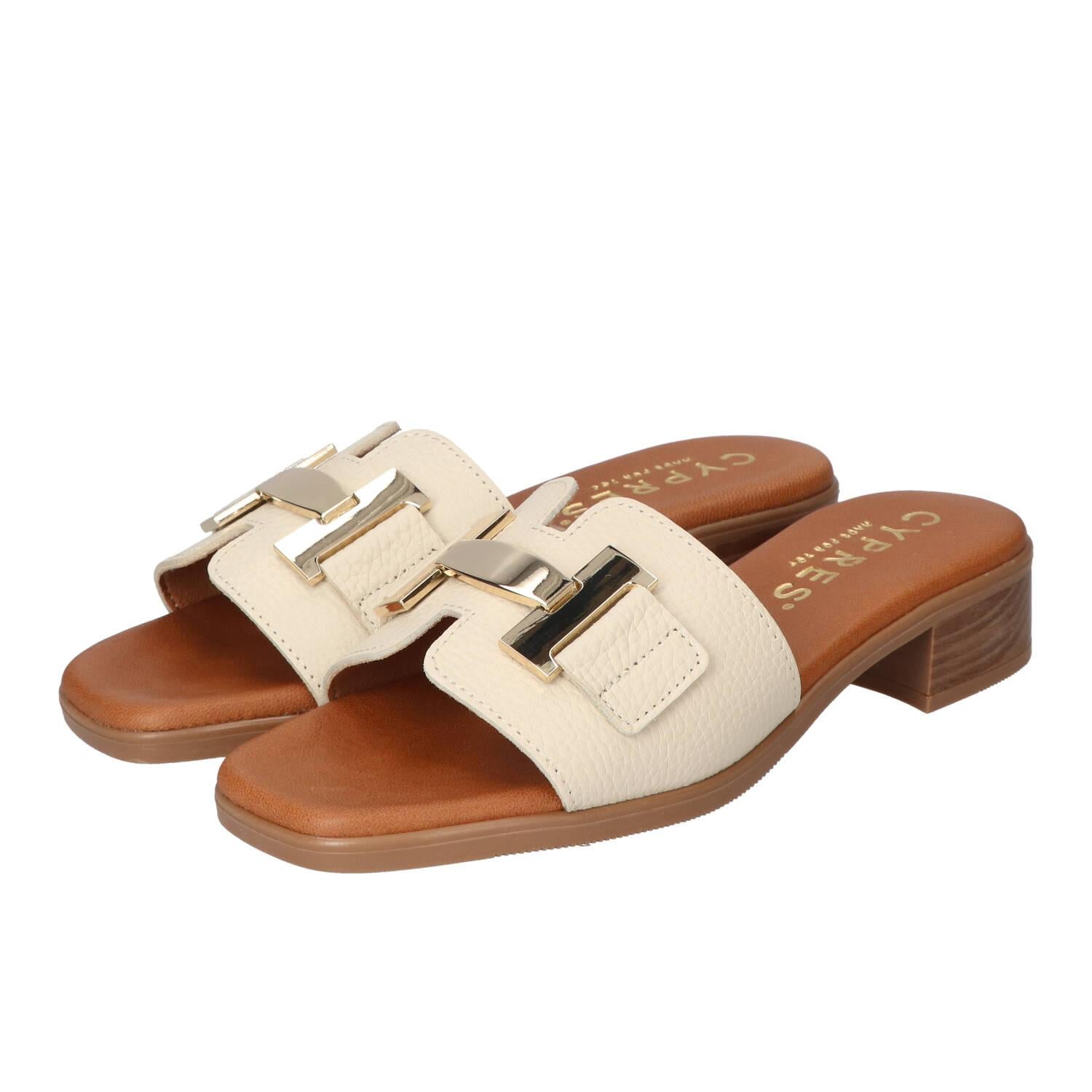 Muilen, Off White