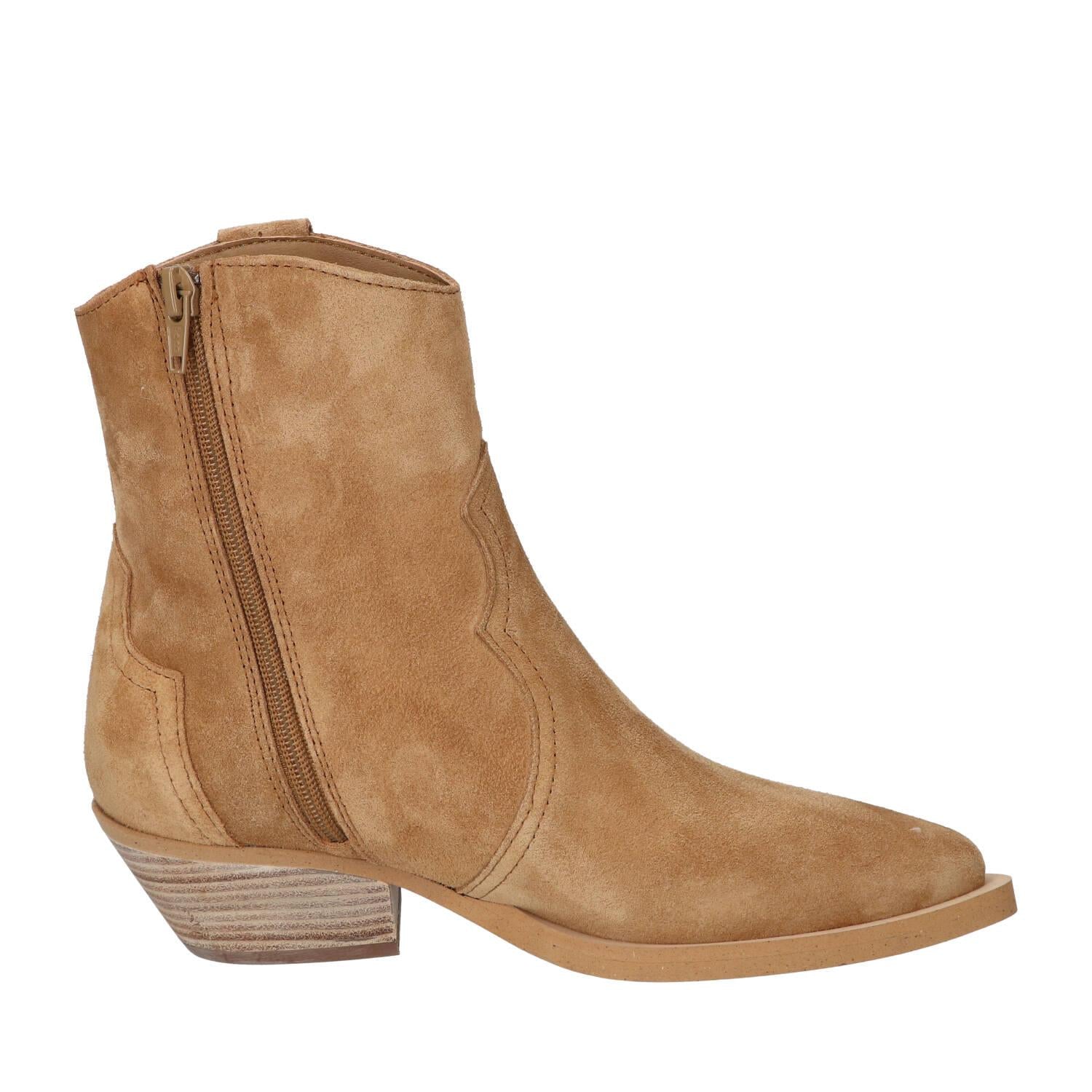 Booties, Cognac