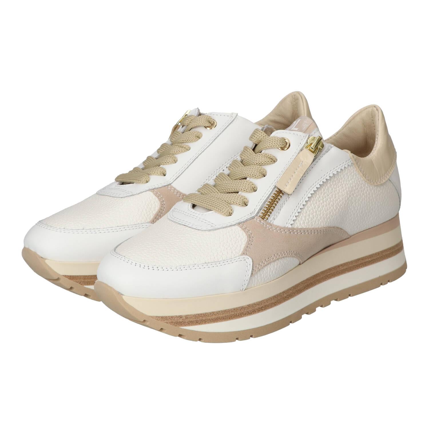 Sneakers, Wit