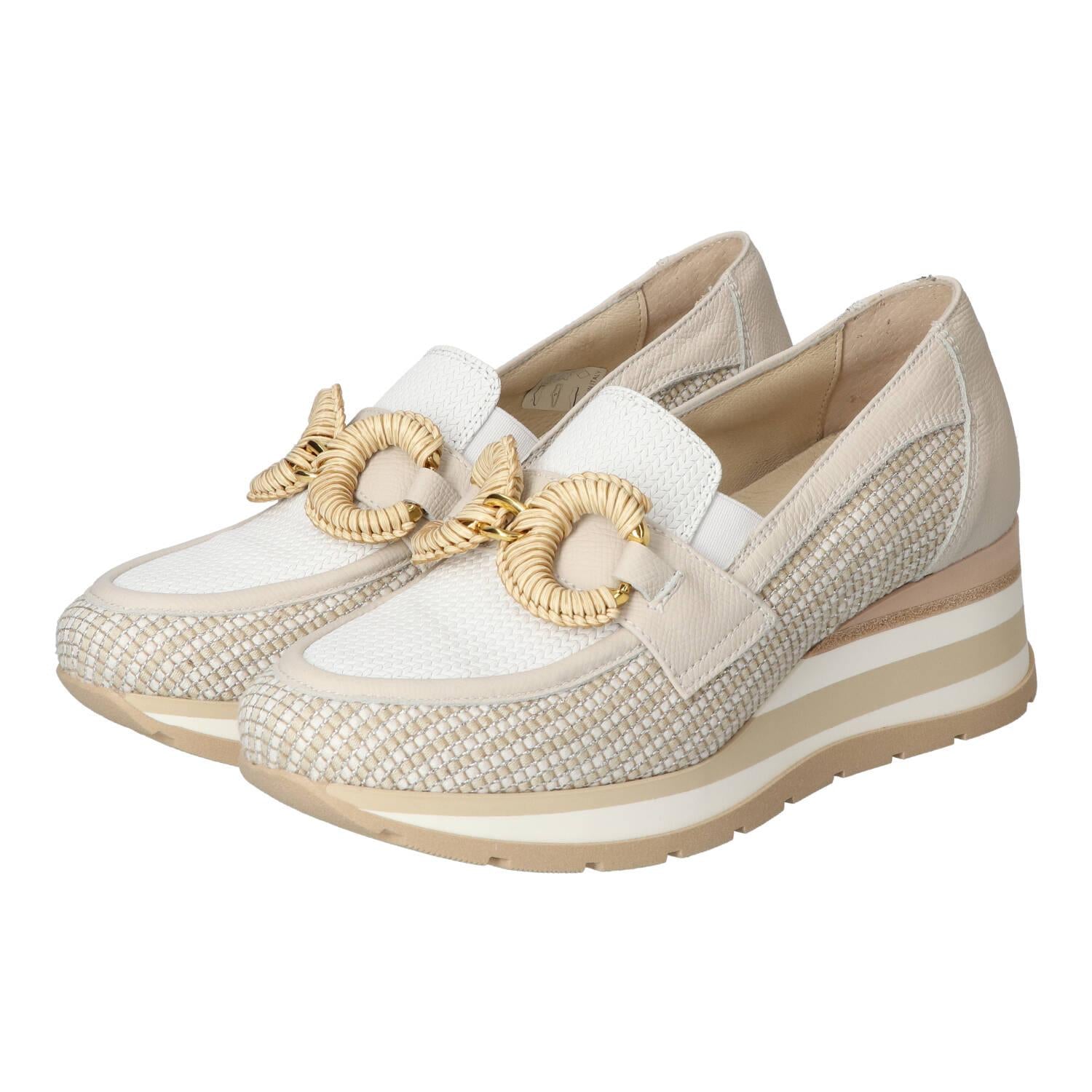 Instapschoenen, Lichtbeige