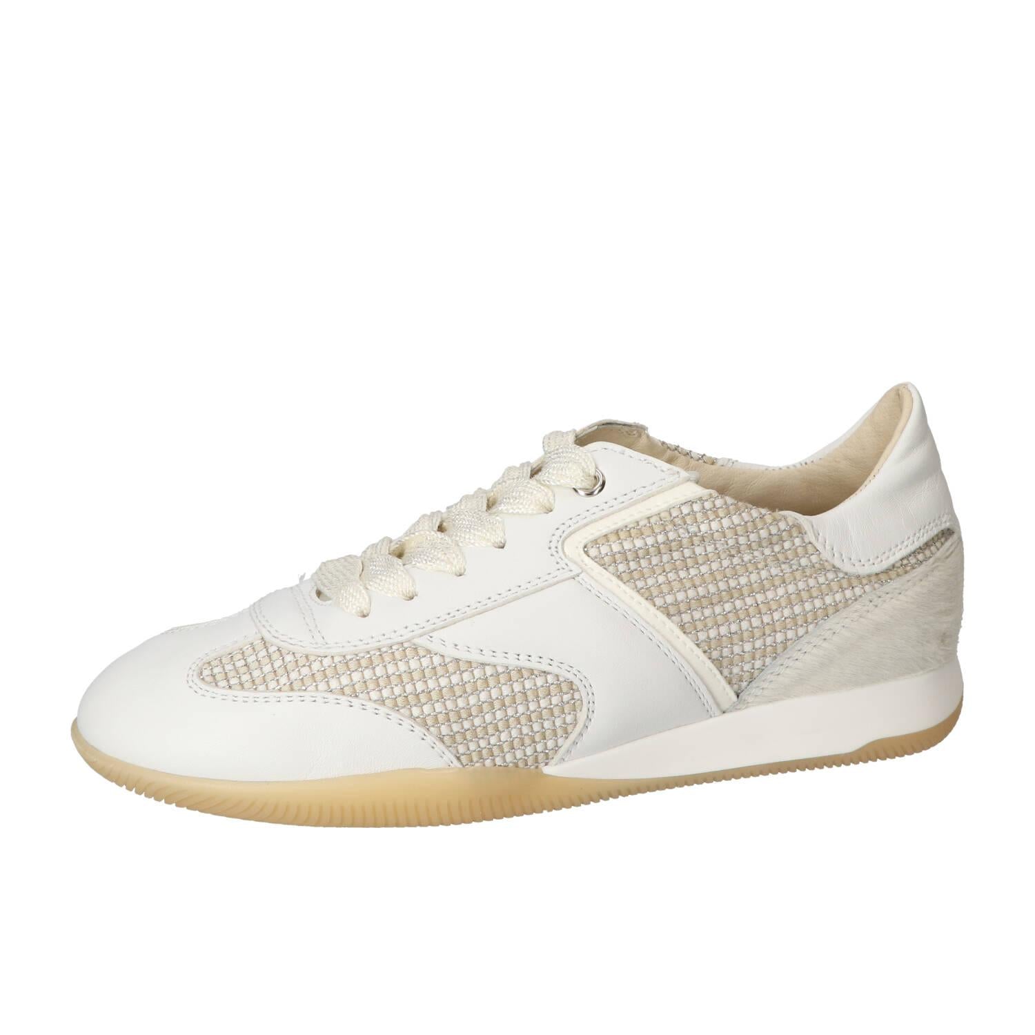 Sneakers, Roze