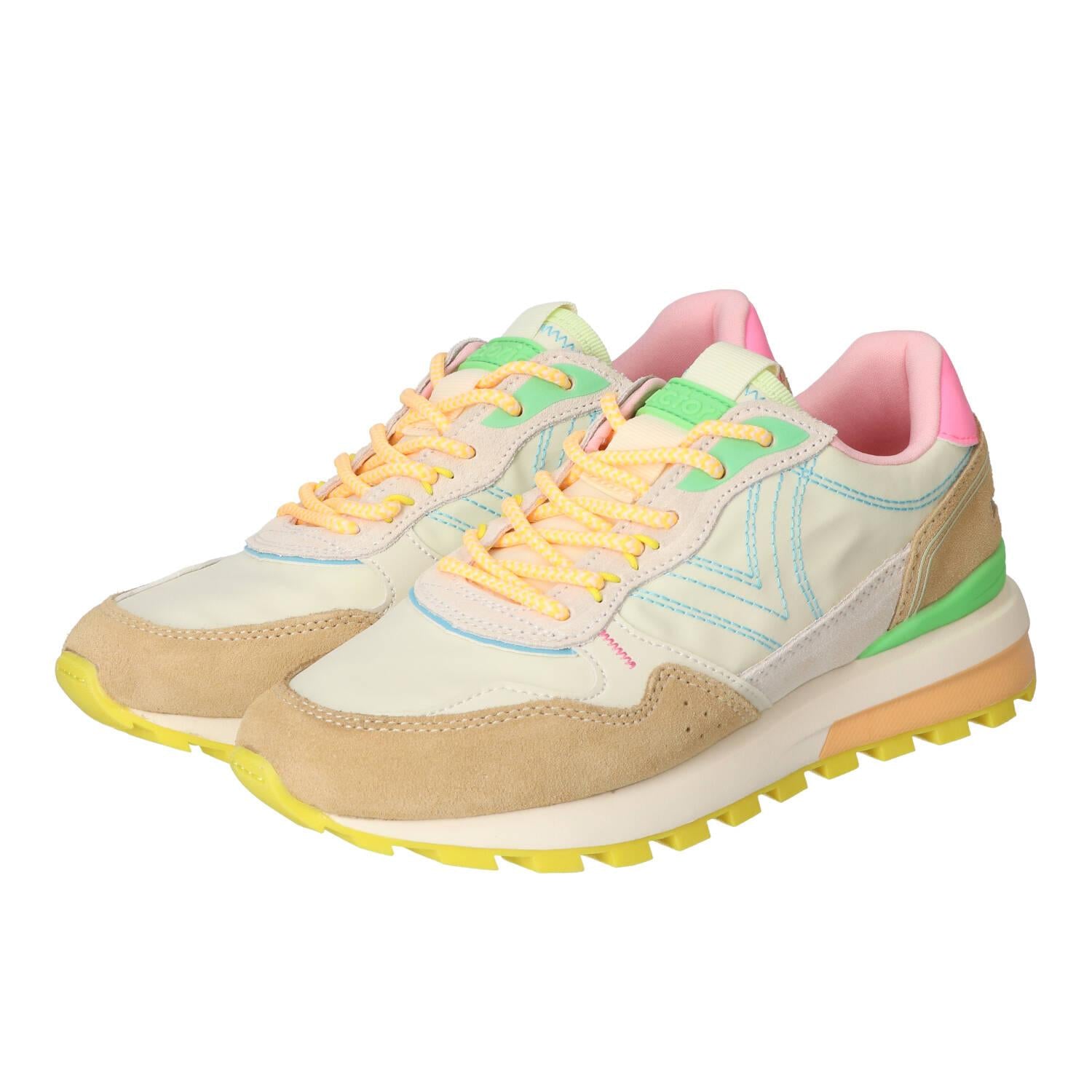 Sneakers, Lichtbeige
