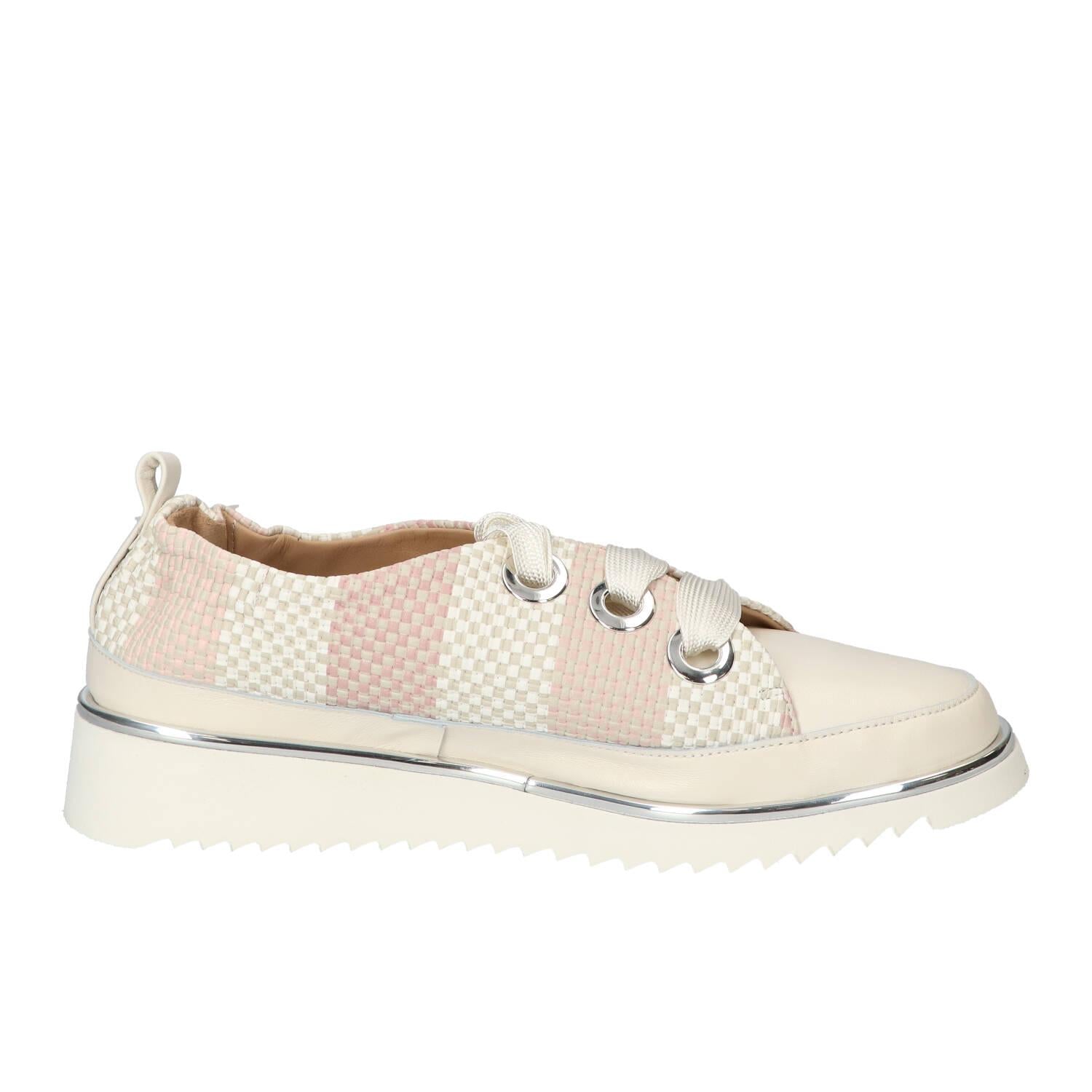 Veterschoenen, Roze