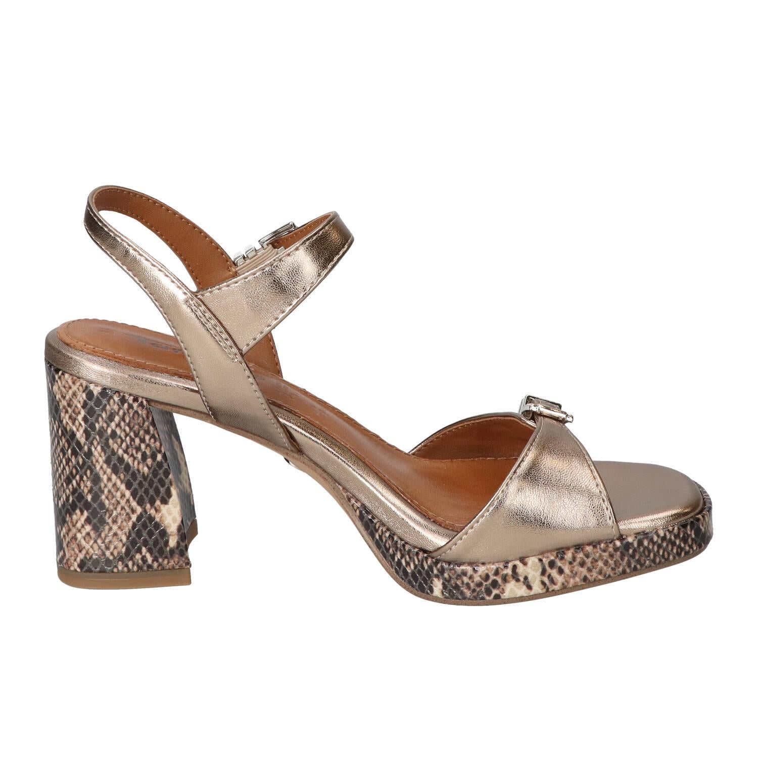 Sandalen, Brons