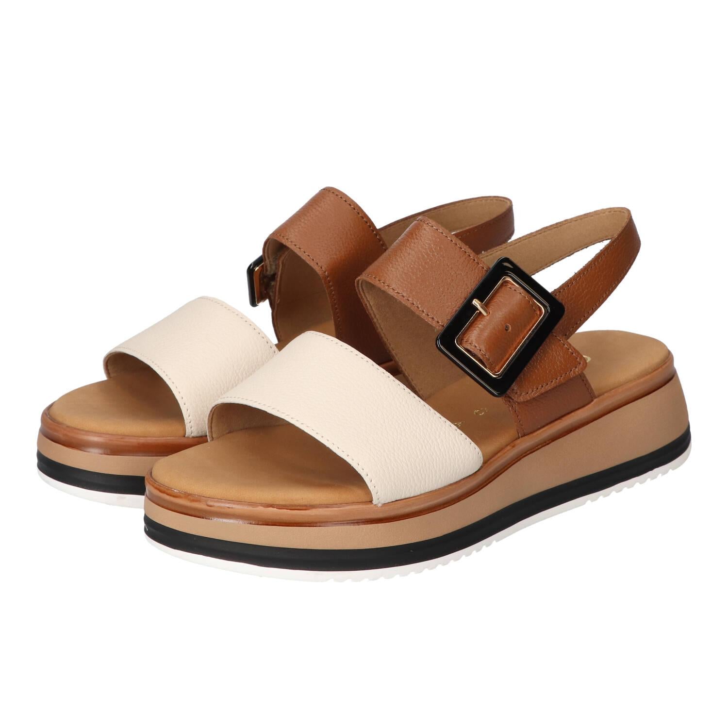 Sandalen, Cognac