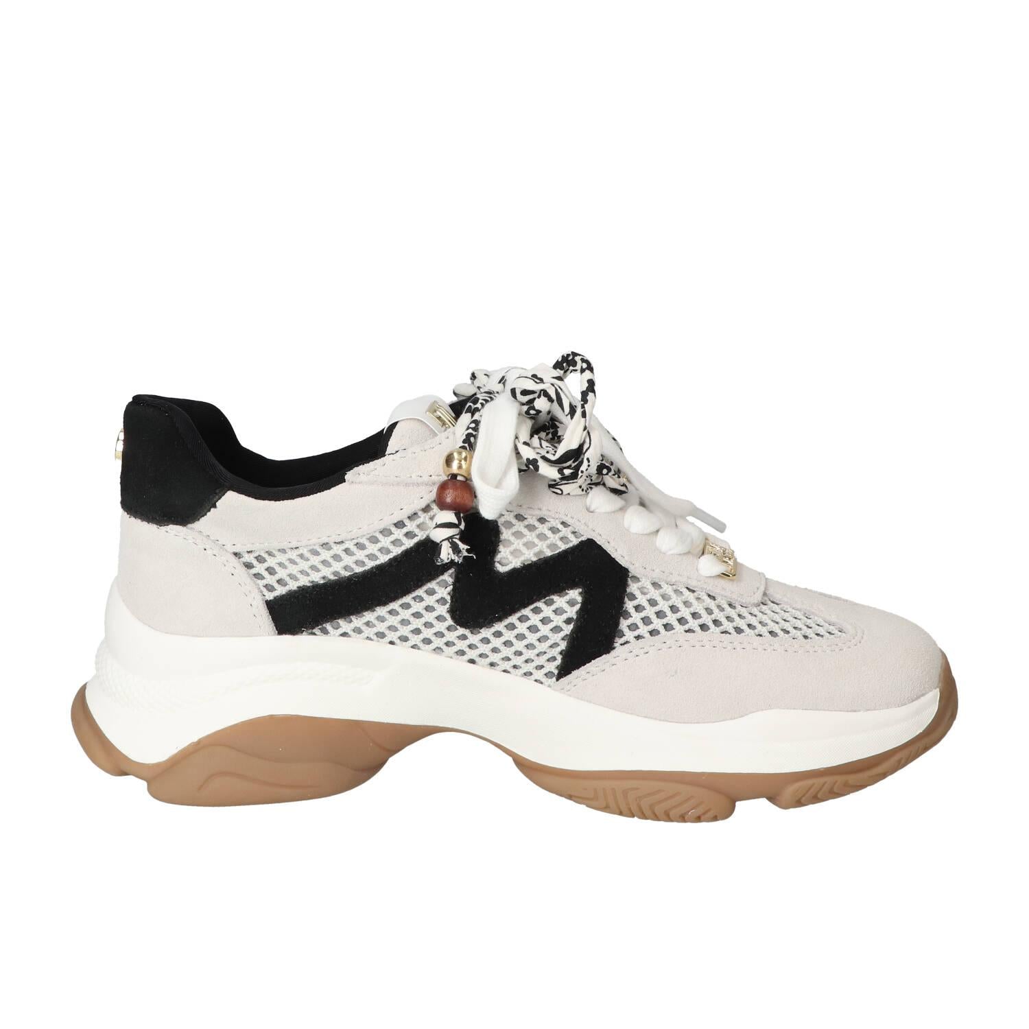 Sneakers, Off White