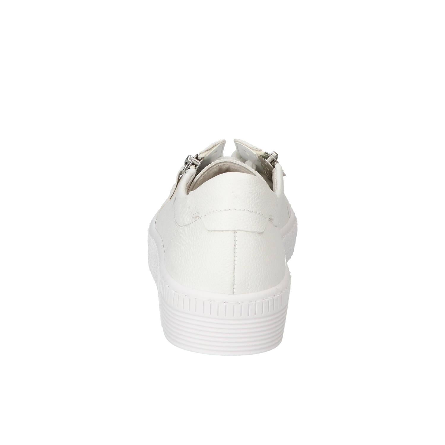 Sneakers, Wit