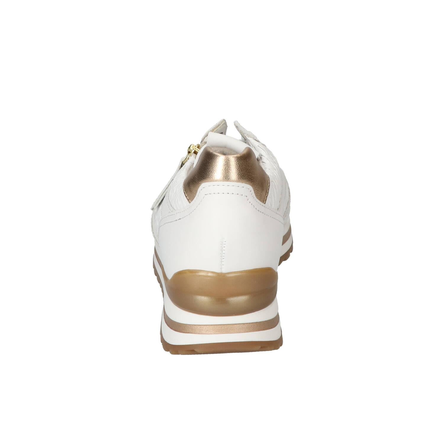 Sneakers, Wit