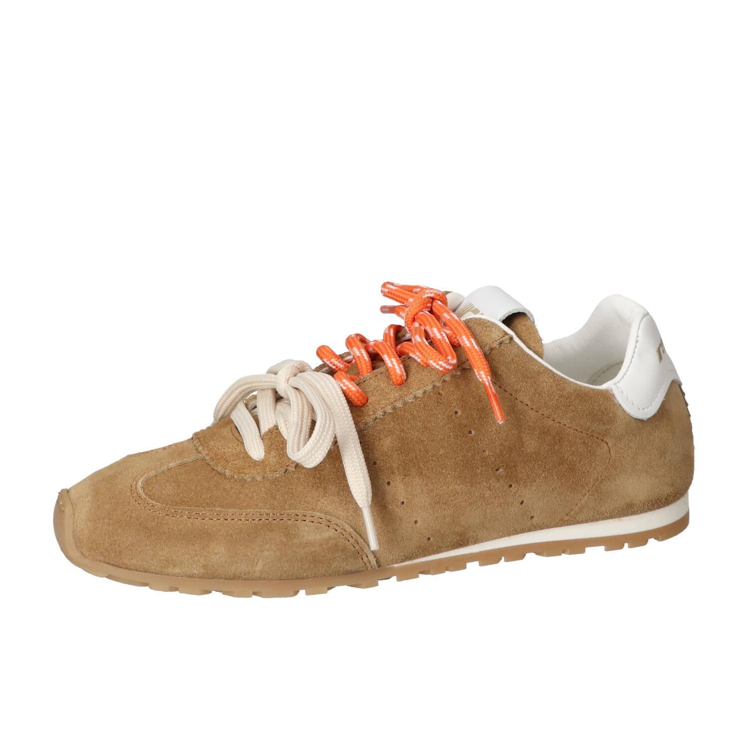 Sneakers, Cognac