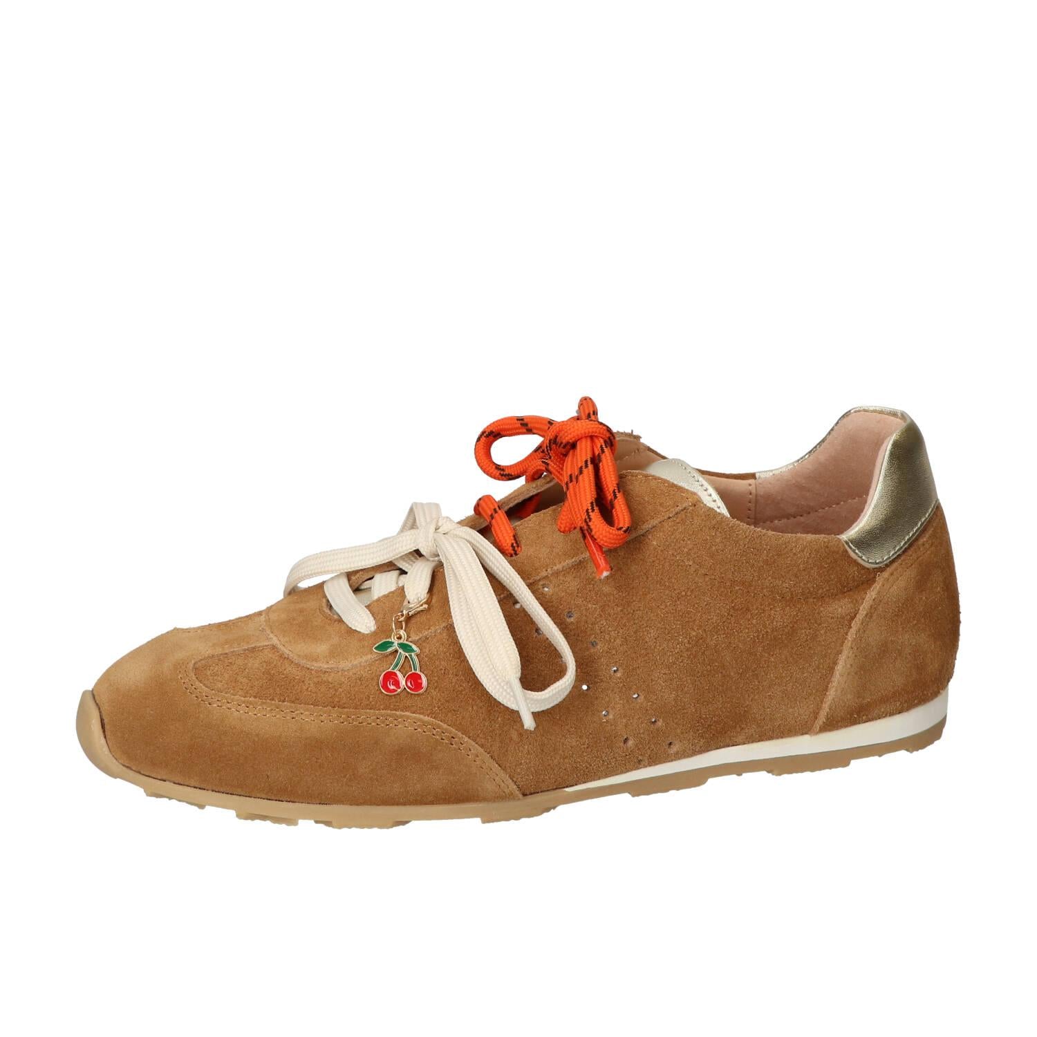 Sneakers, Cognac