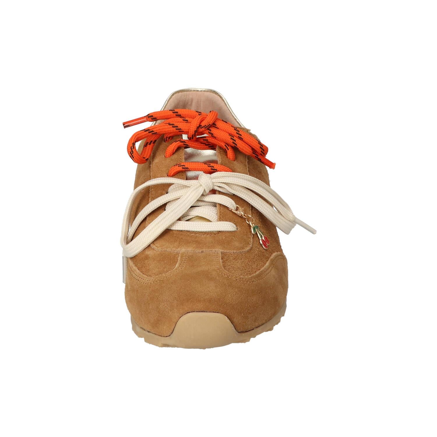 Sneakers, Cognac