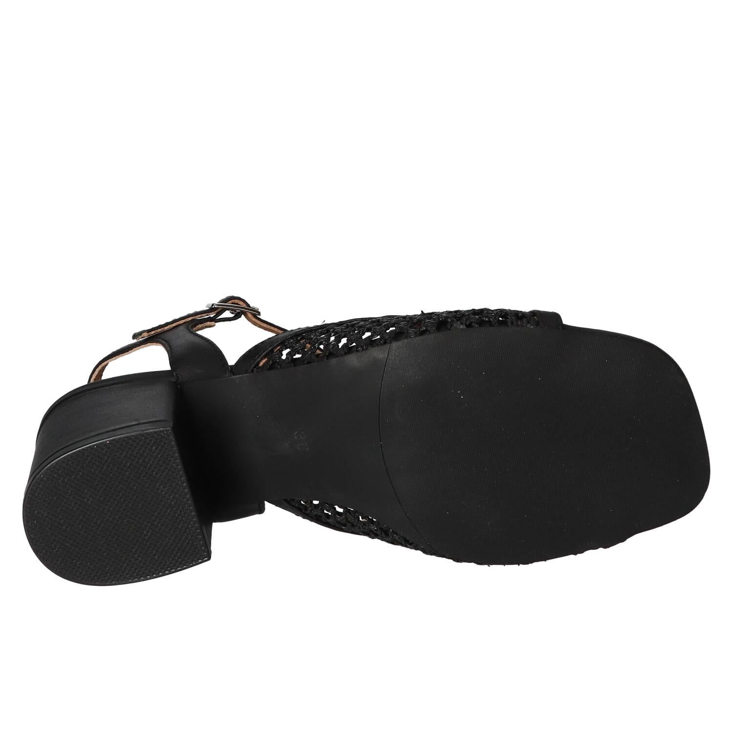 Sandalen, Zwart