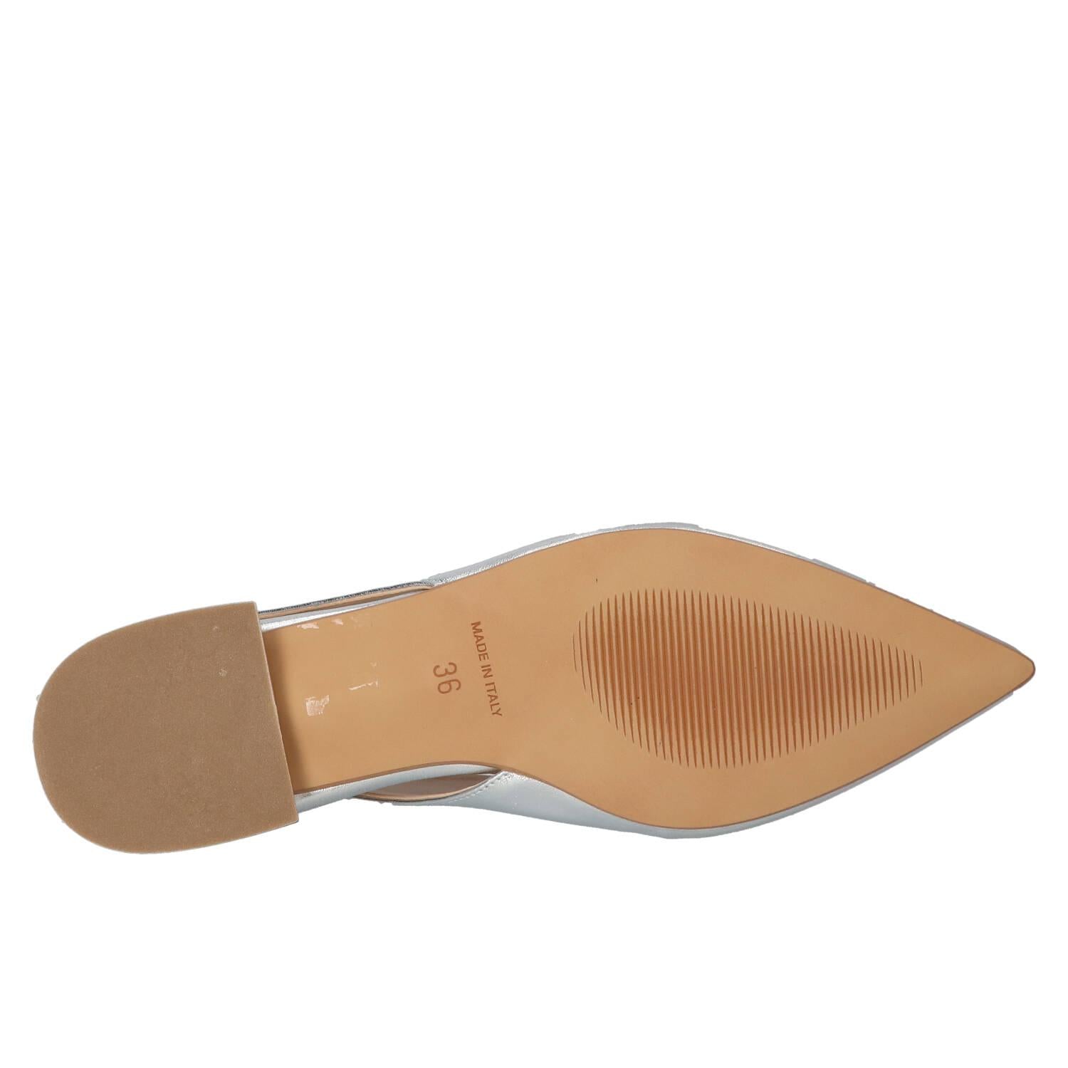 Slingback, Zilver