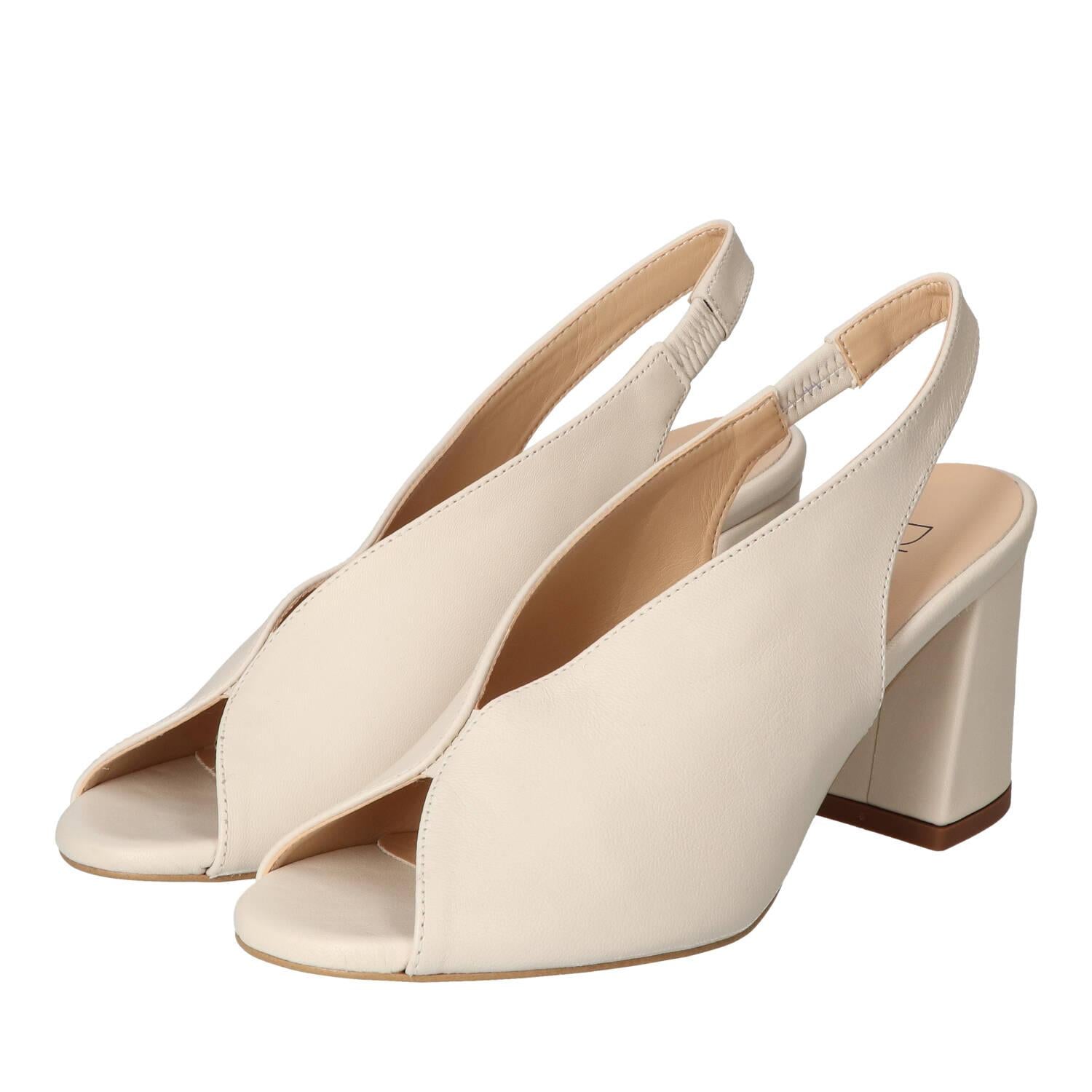 Sandalen, Off White