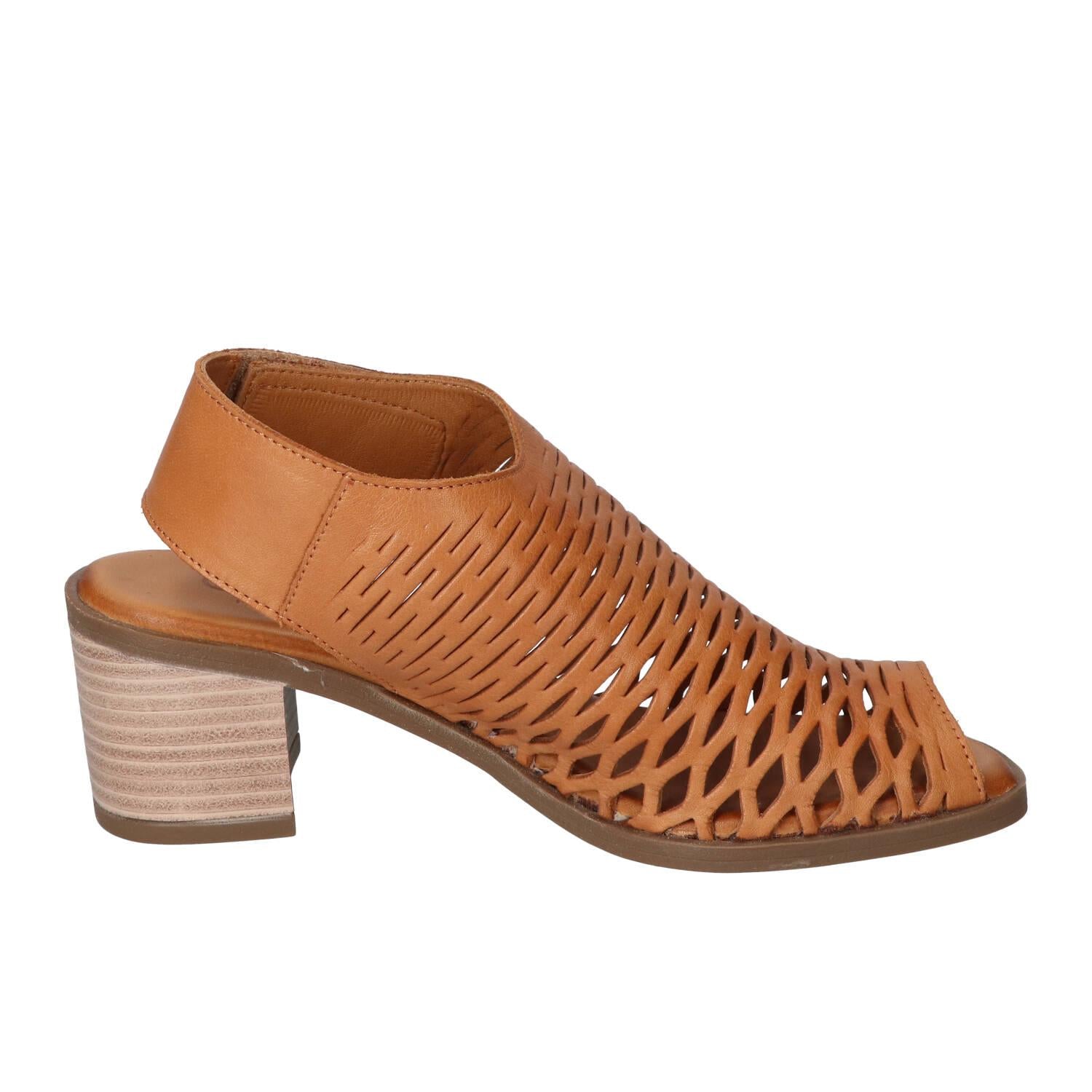 Sandalen, Cognac