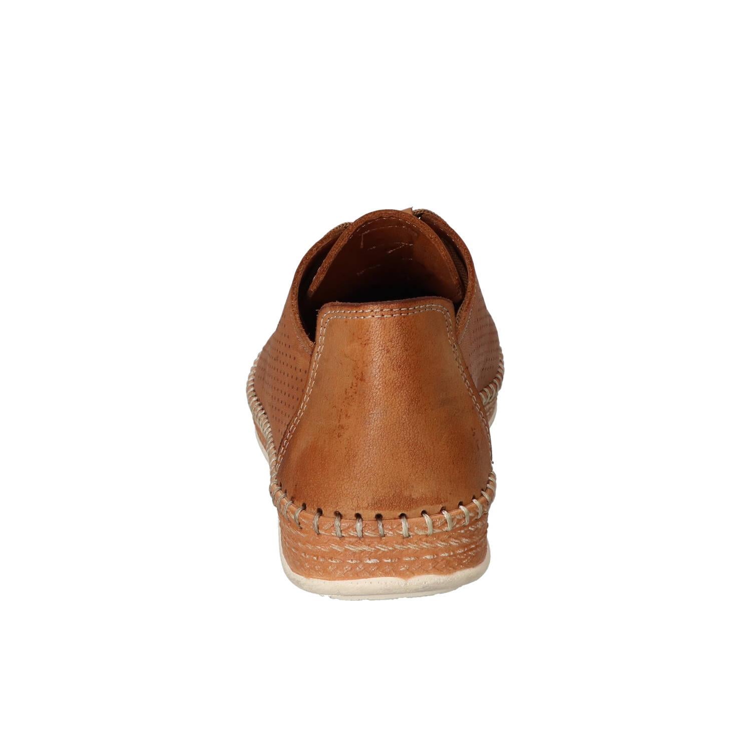 Sneakers, Cognac