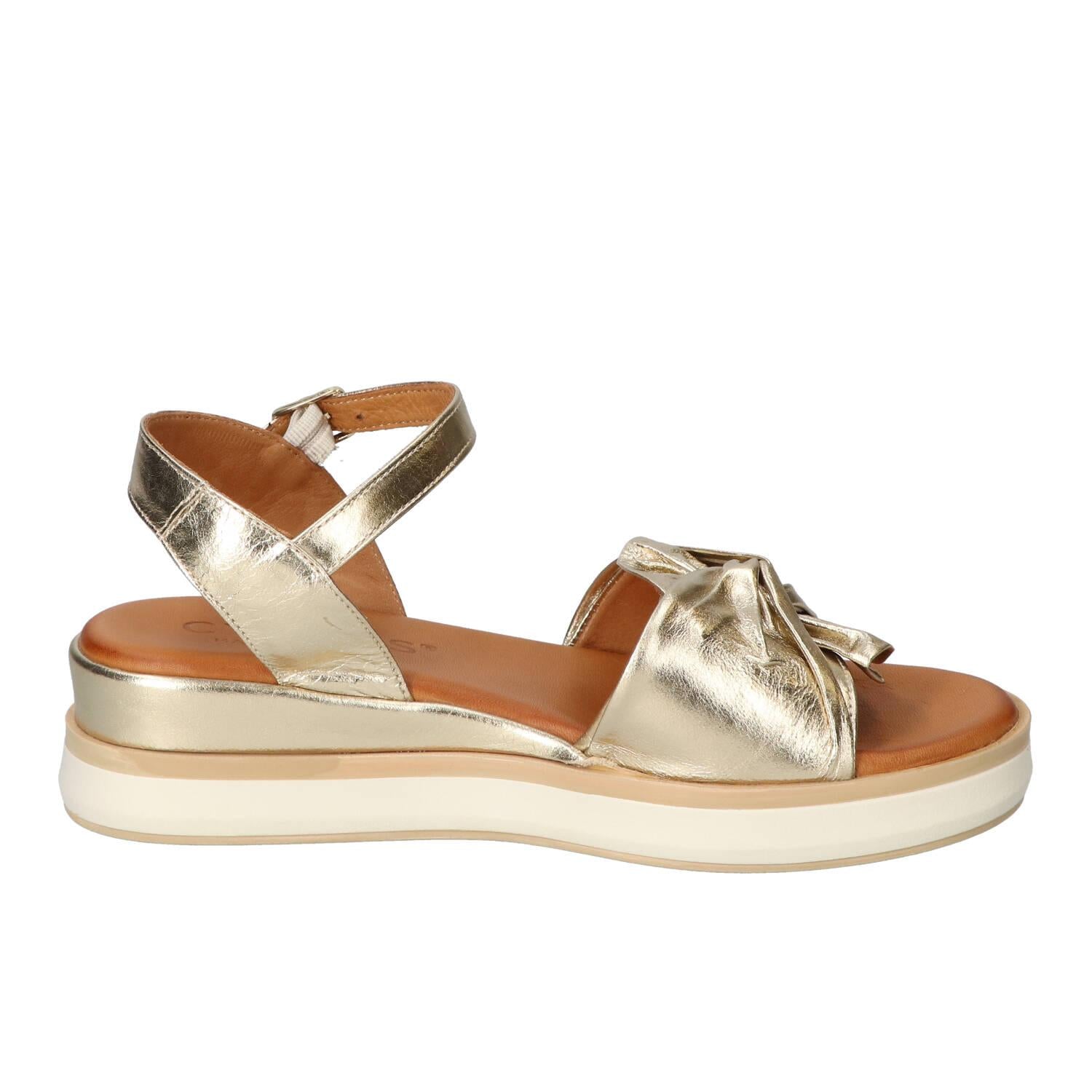 Sandalen, Goud