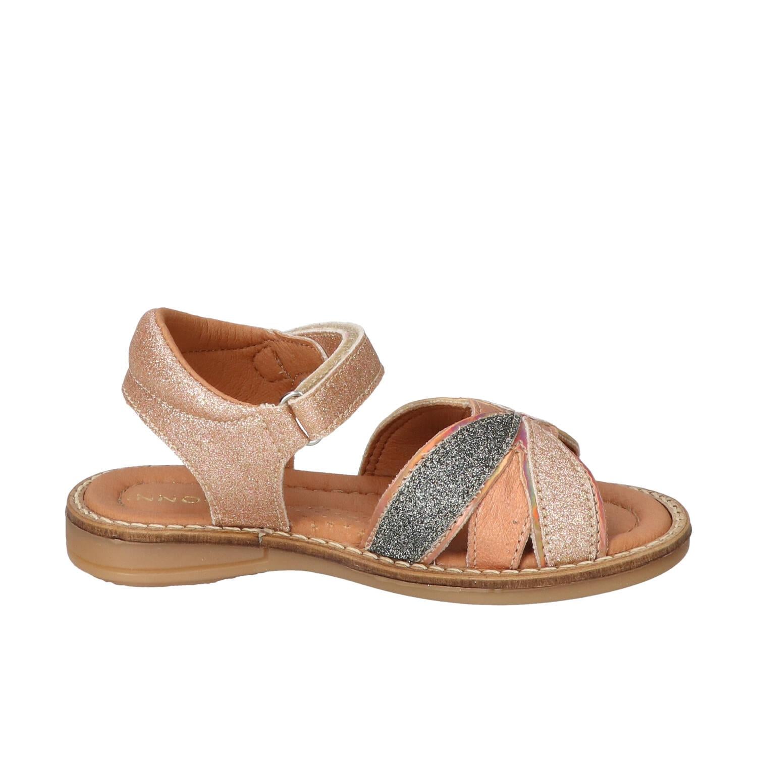 Sandalen, Roze