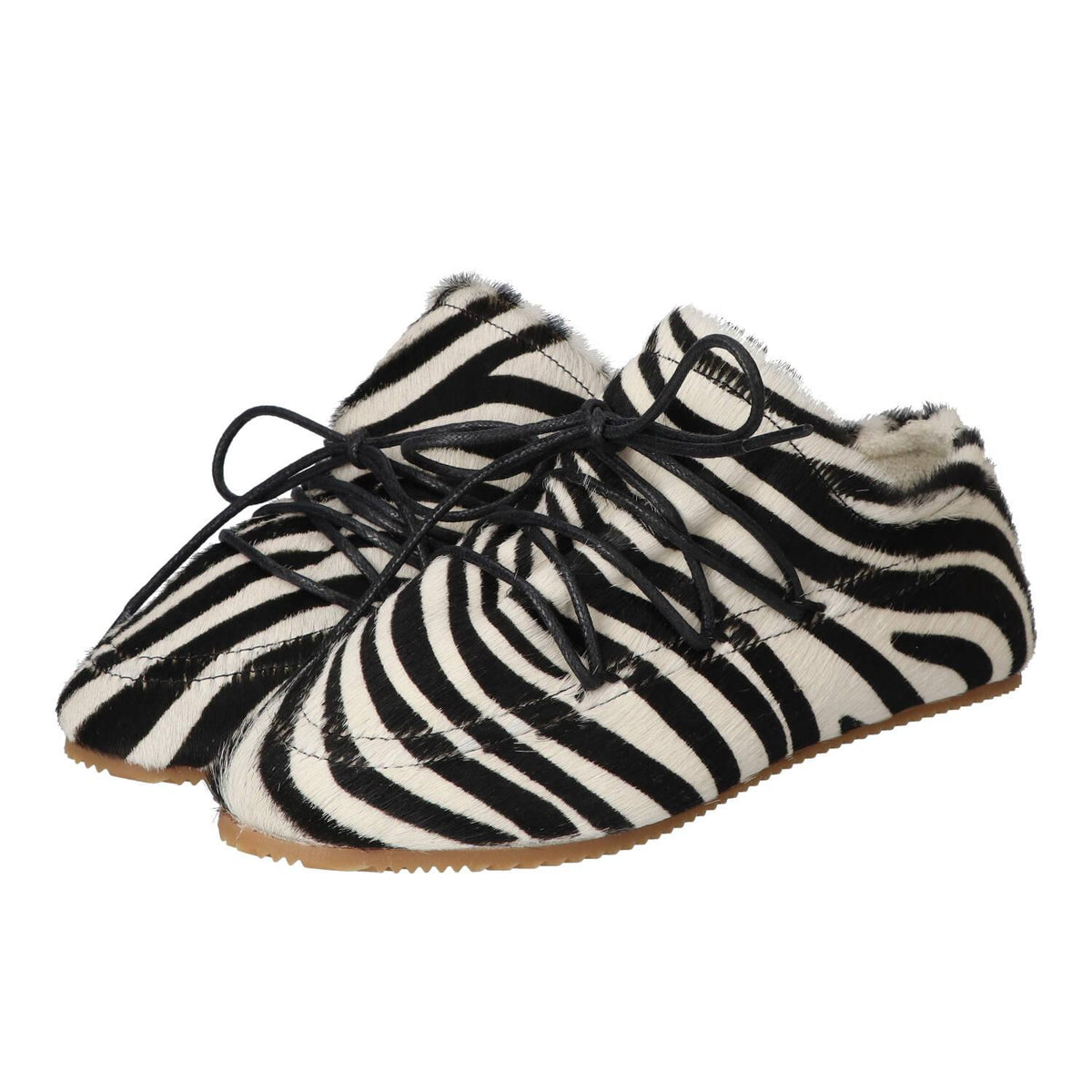 Veterschoenen, Zwart