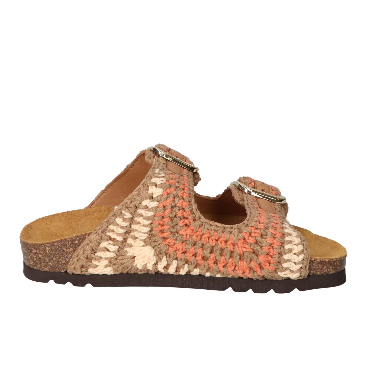 Slippers, Cognac