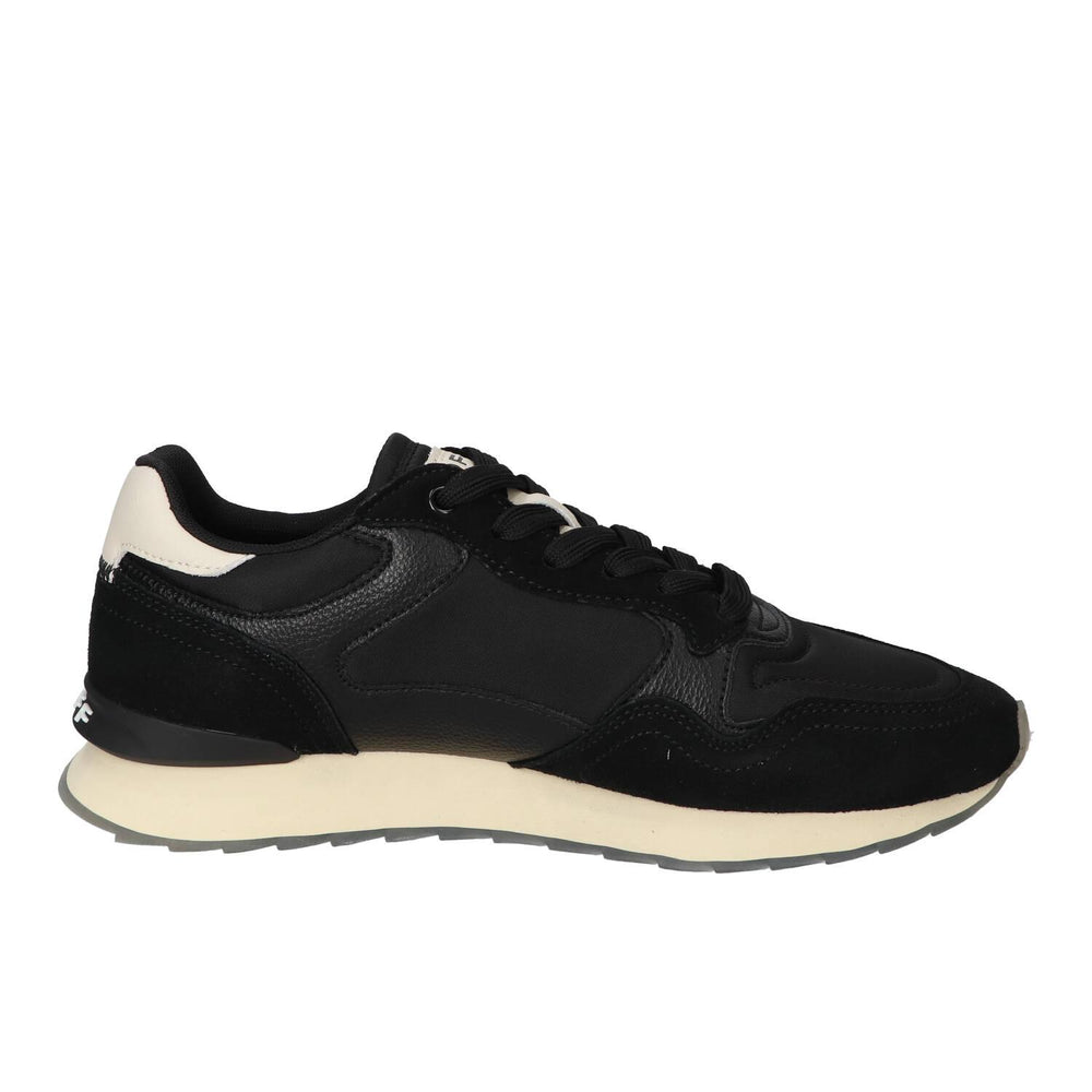 Sneakers, Zwart