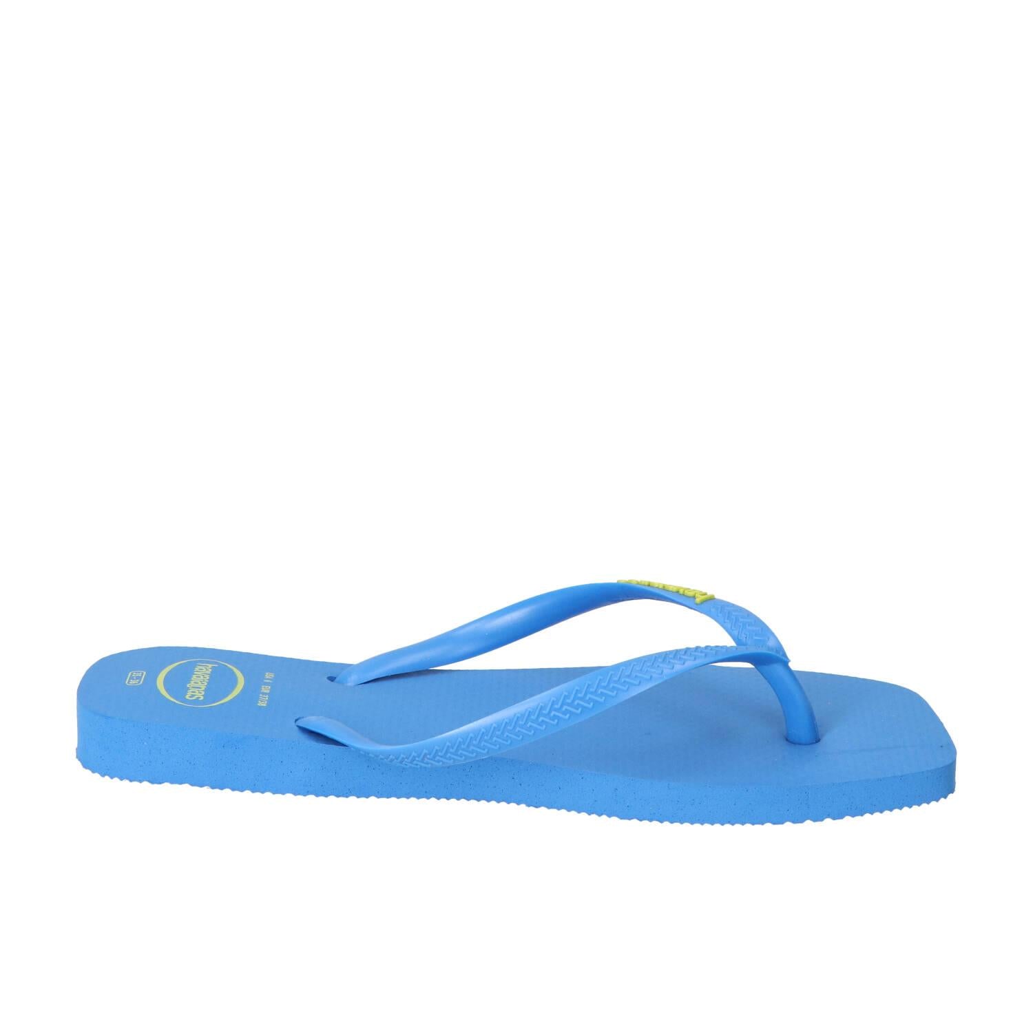 Slippers, Lichtblauw