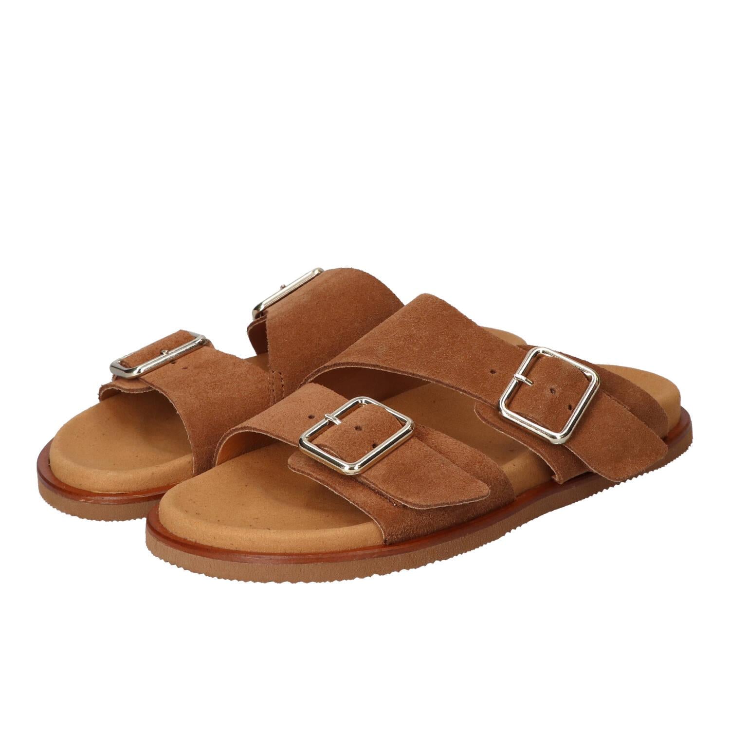 Slippers, Cognac