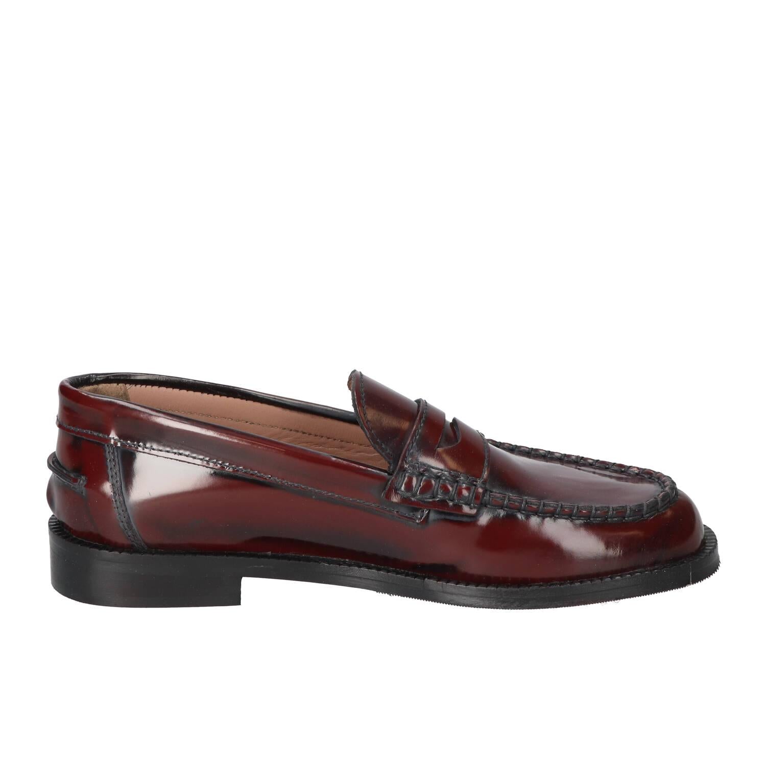 Instapschoenen, Bordeaux