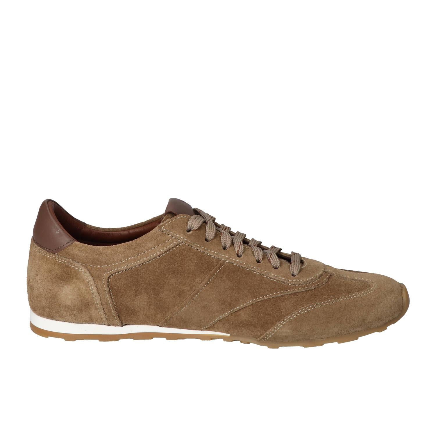 Sneakers, Donkerbruin