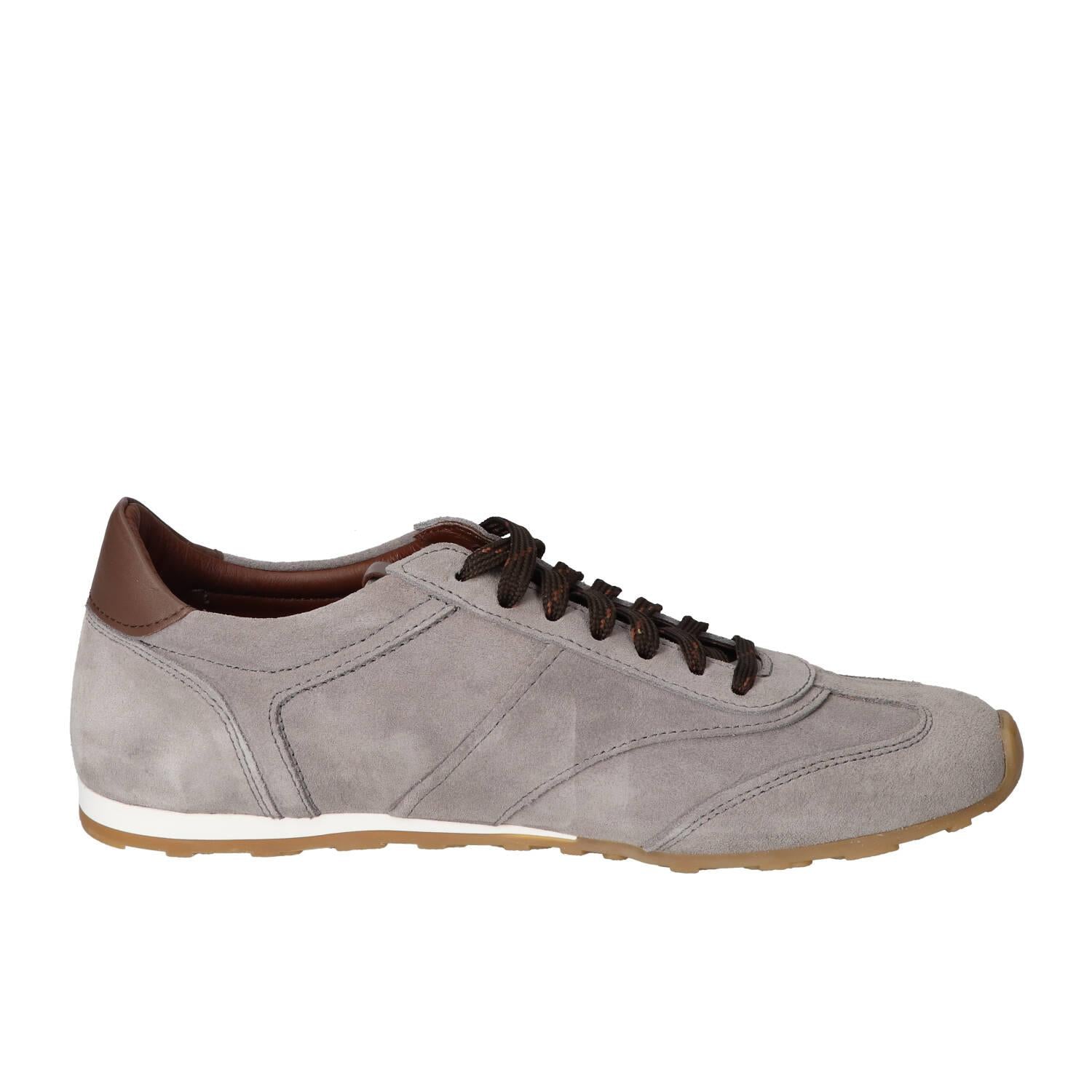 Sneakers, Grijs