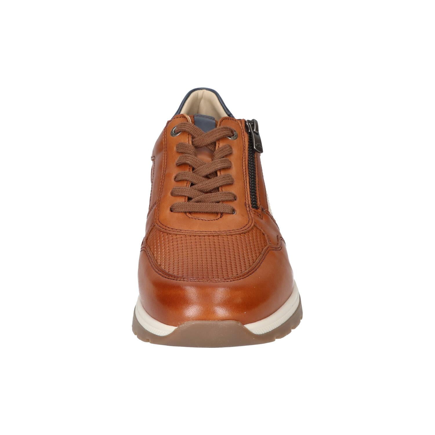 Sneakers, Cognac