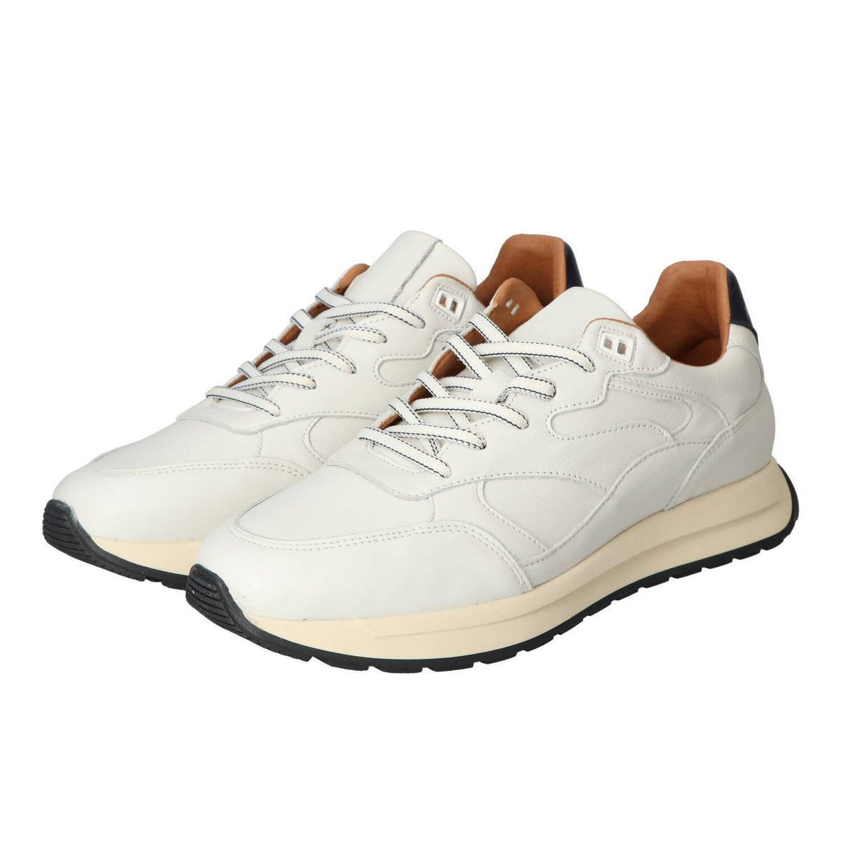 Sneakers, Wit
