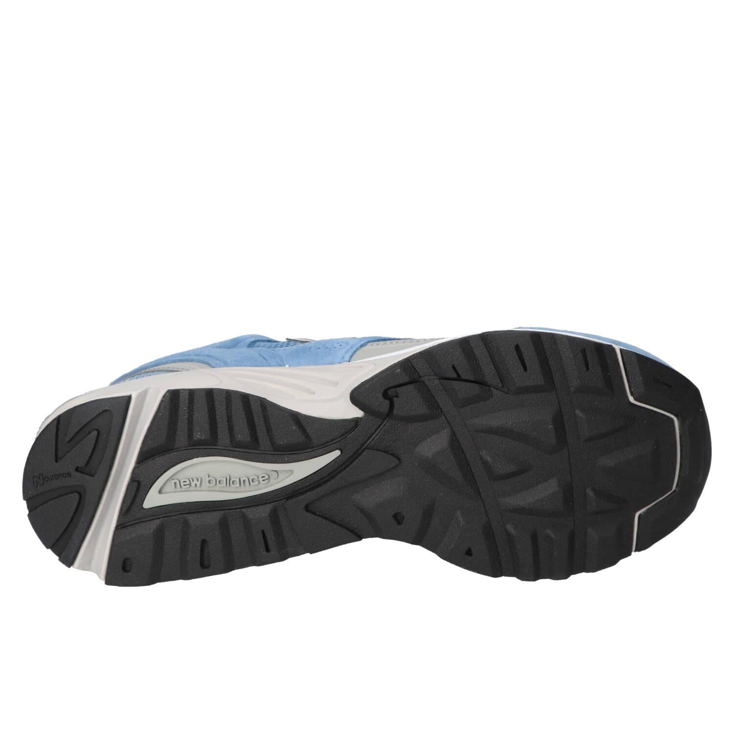 Sneakers, Lichtblauw