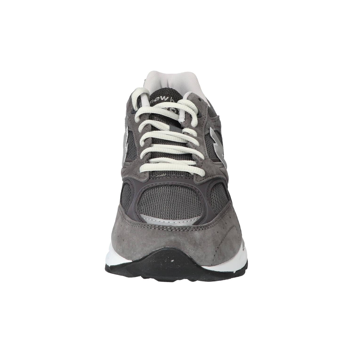 Sneakers, Grijs