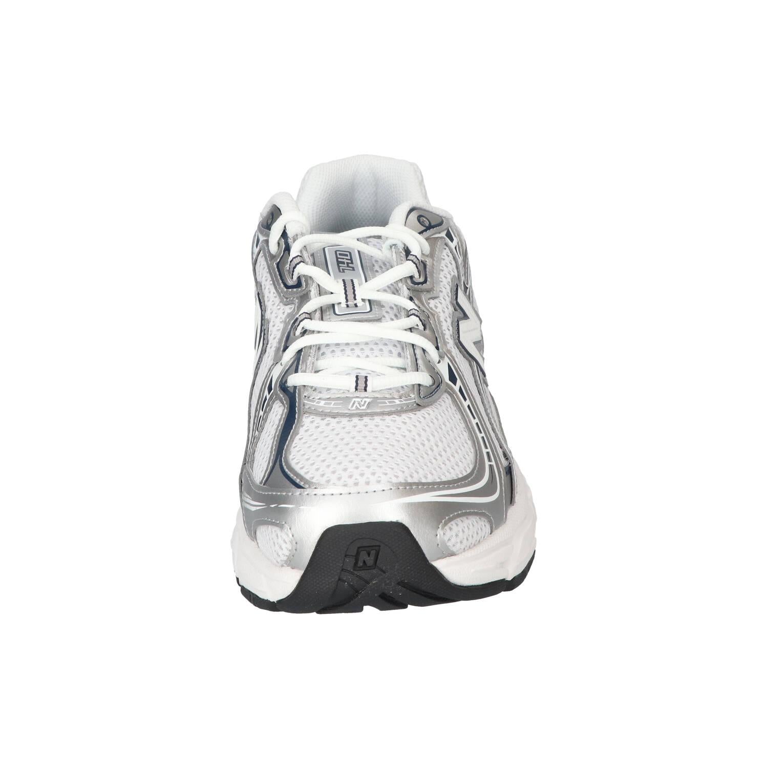 Sneakers, Wit