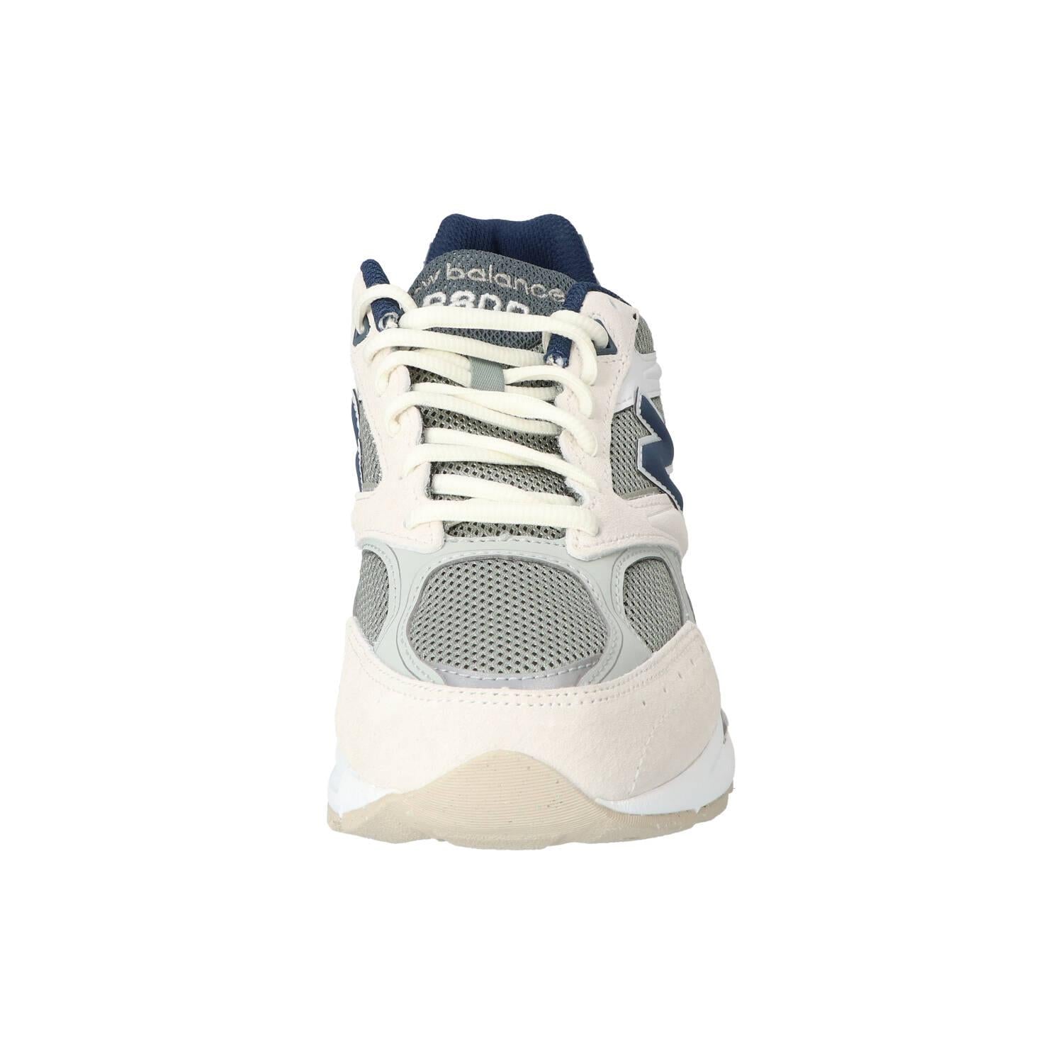 Sneakers, Off White