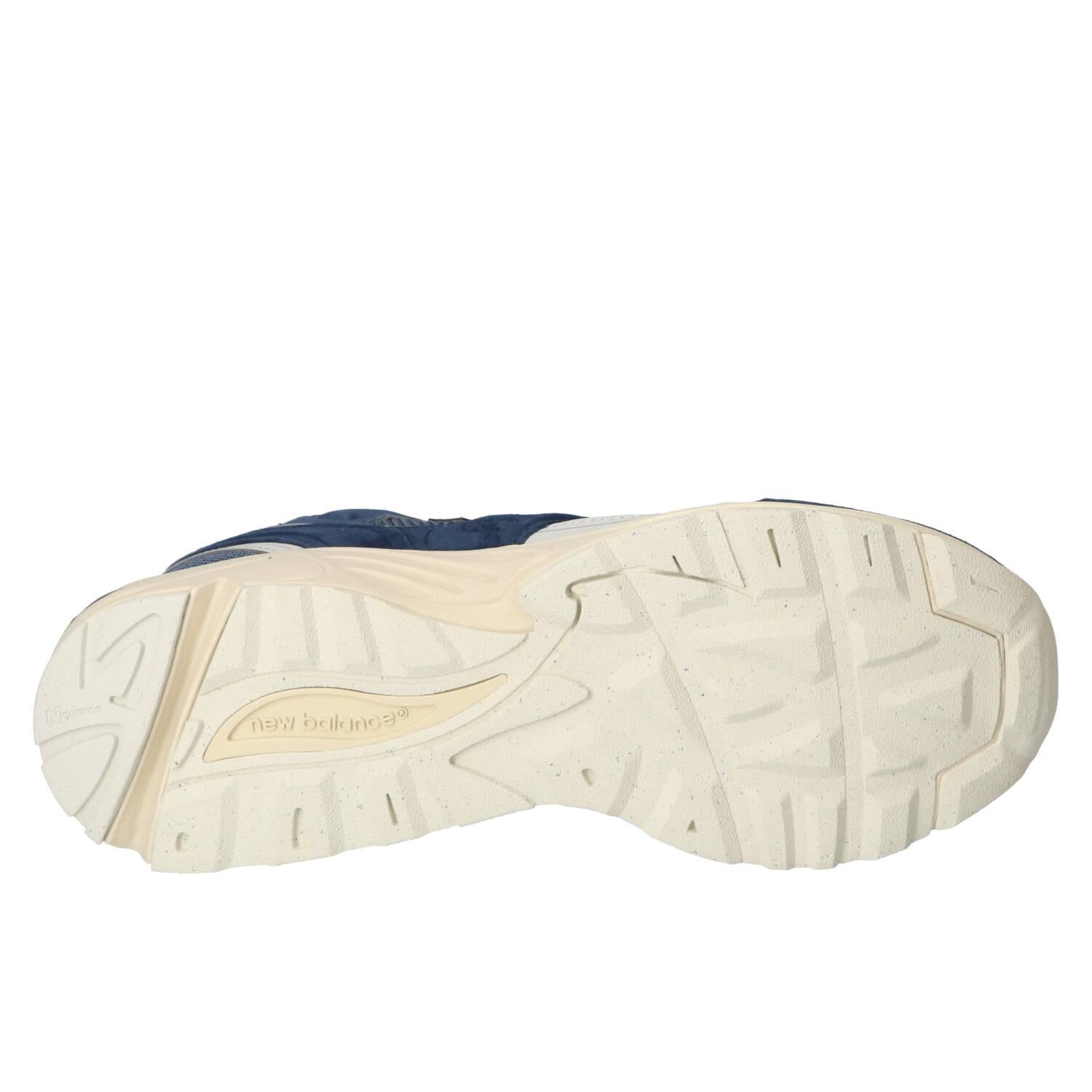 Sneakers, Blauw