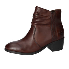 Booties, Cognac