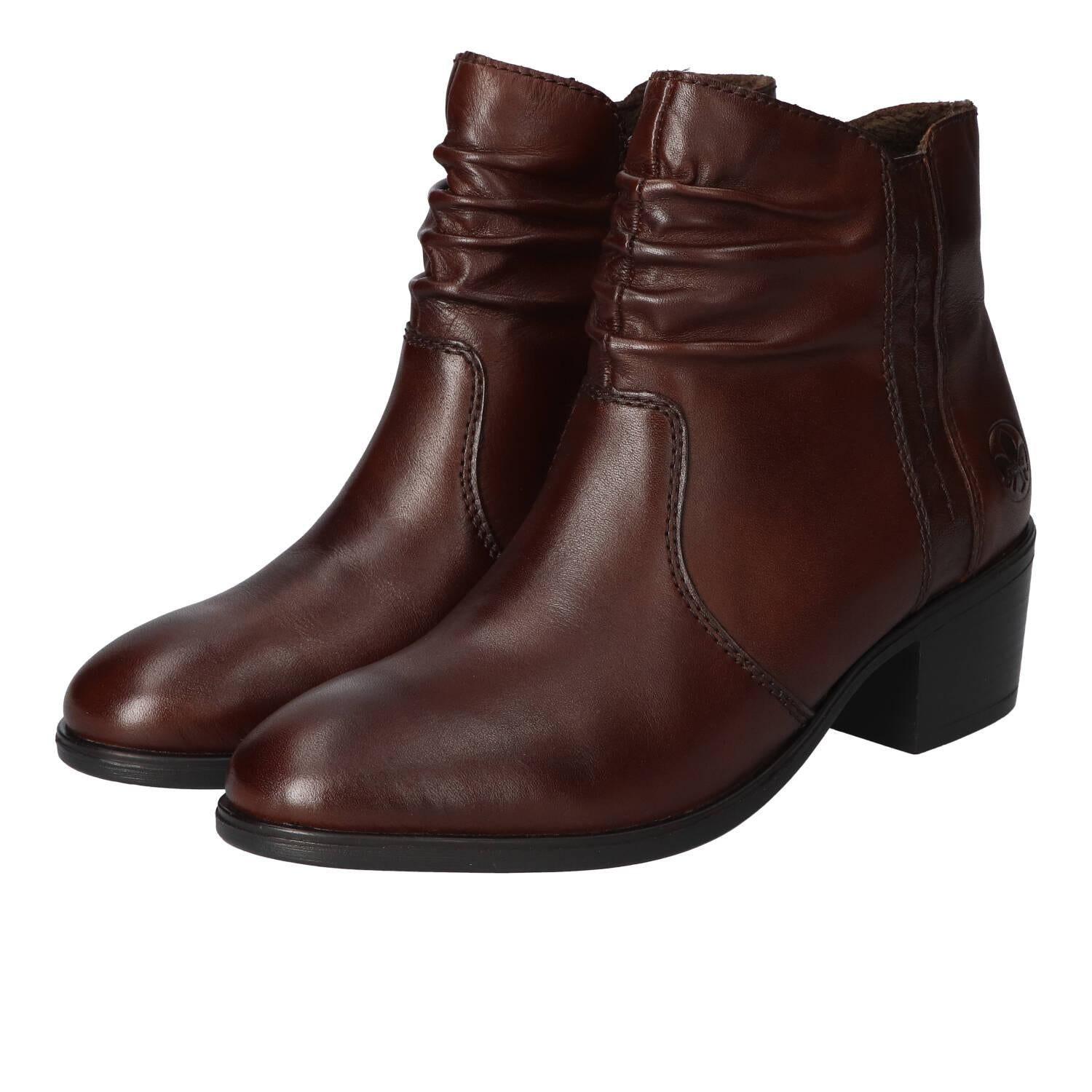 Booties, Cognac