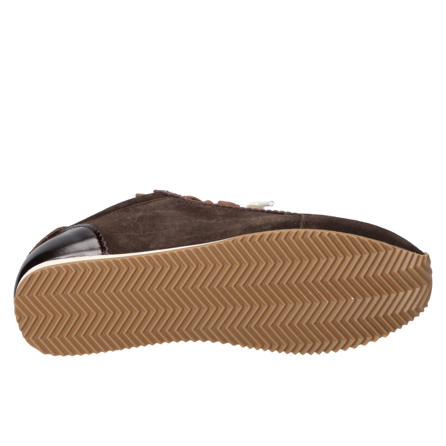 Sneakers, Donkerbruin