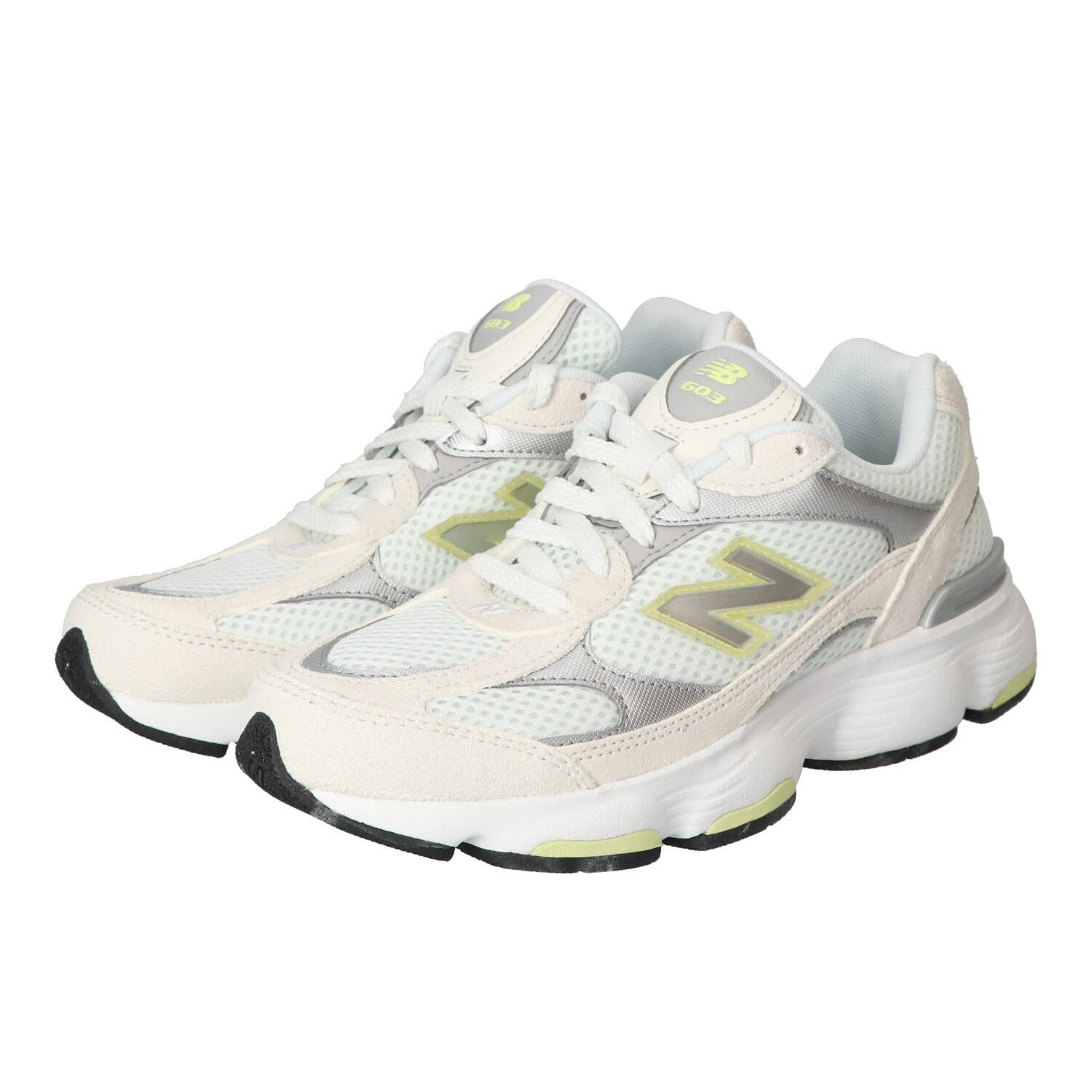 Sneakers, Wit