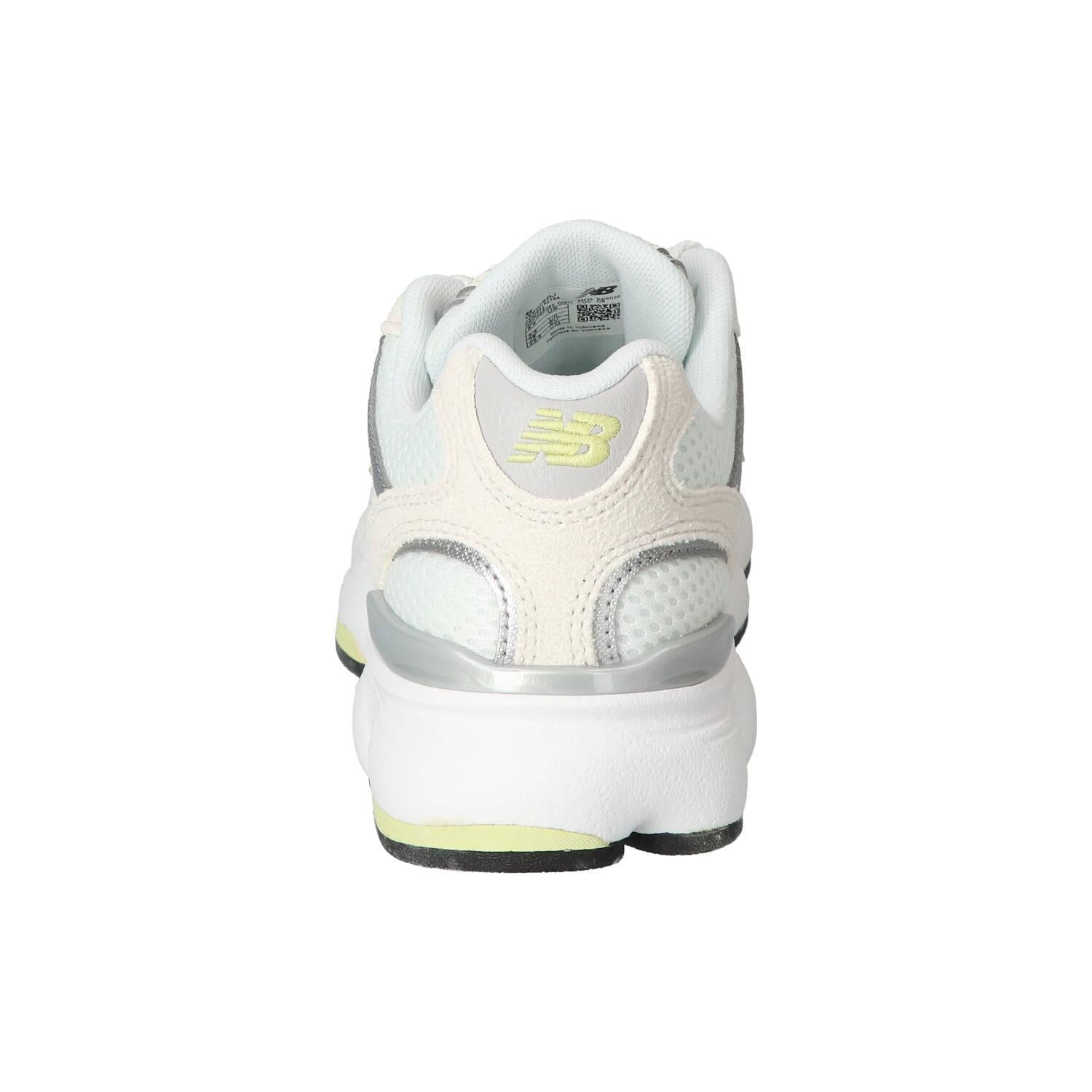 Sneakers, Wit
