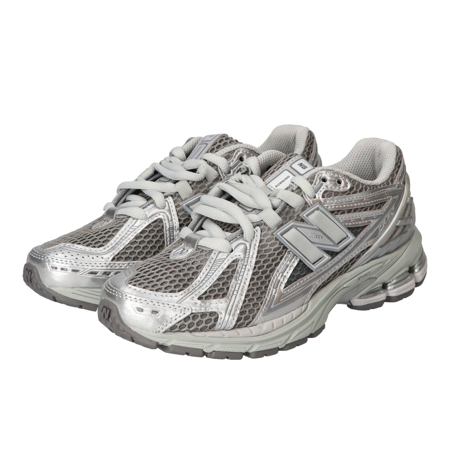 Sneakers, Grijs
