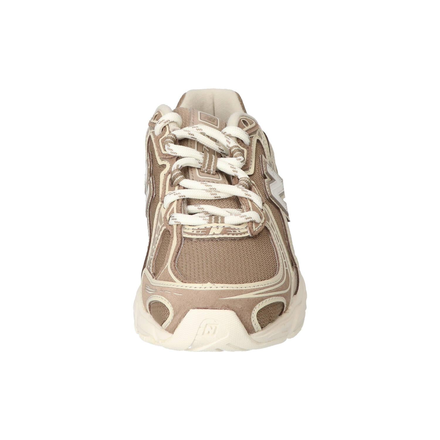 Sneakers, Cognac